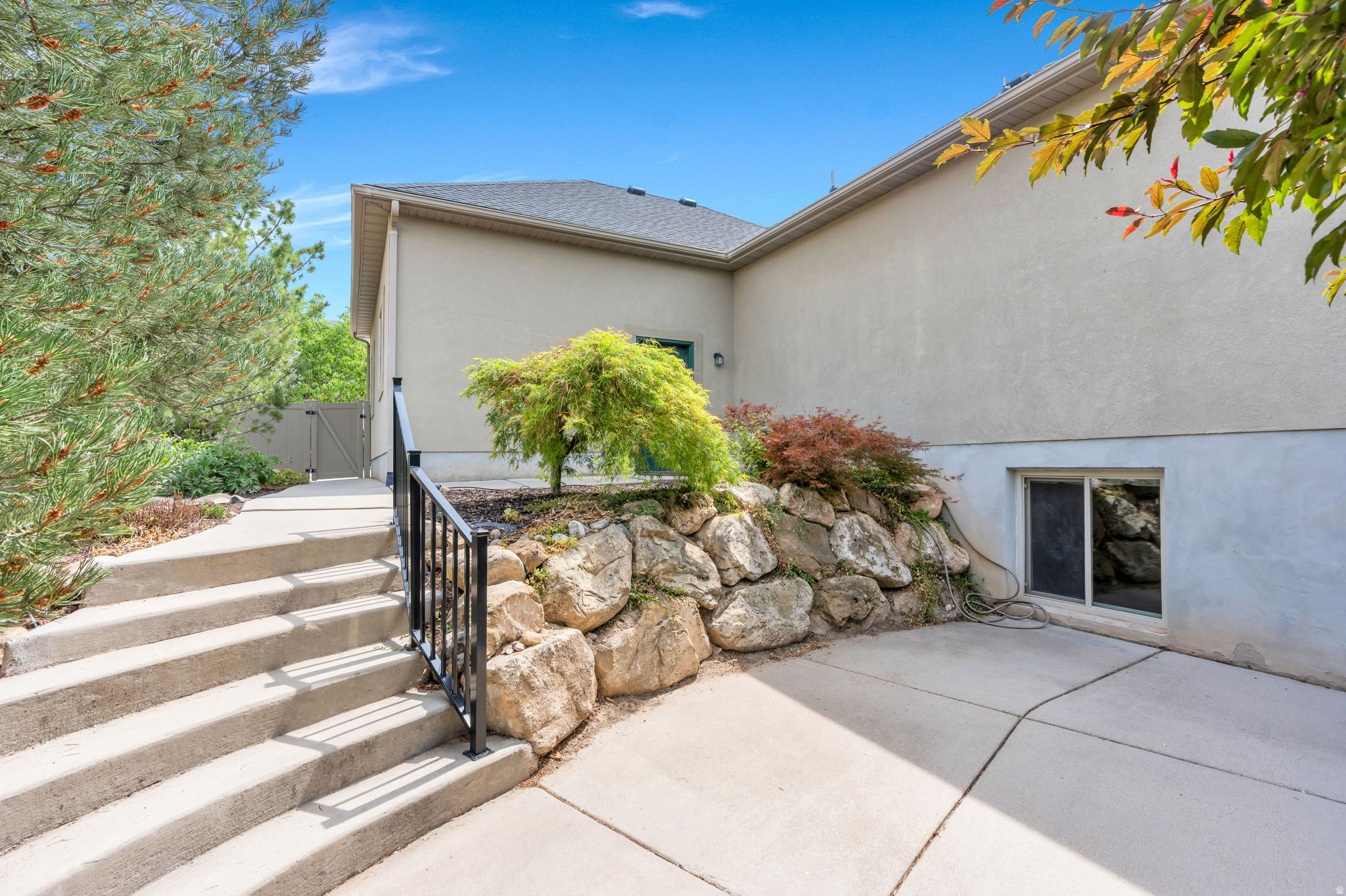 main property photo 53