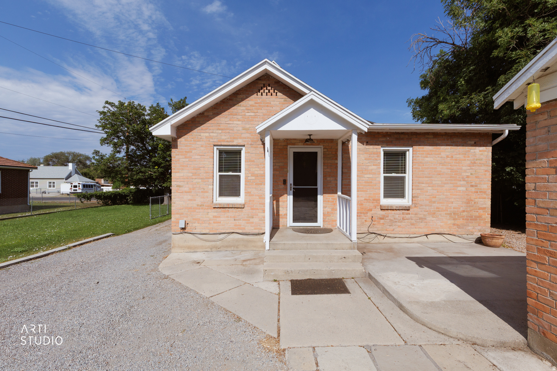 main property photo 18