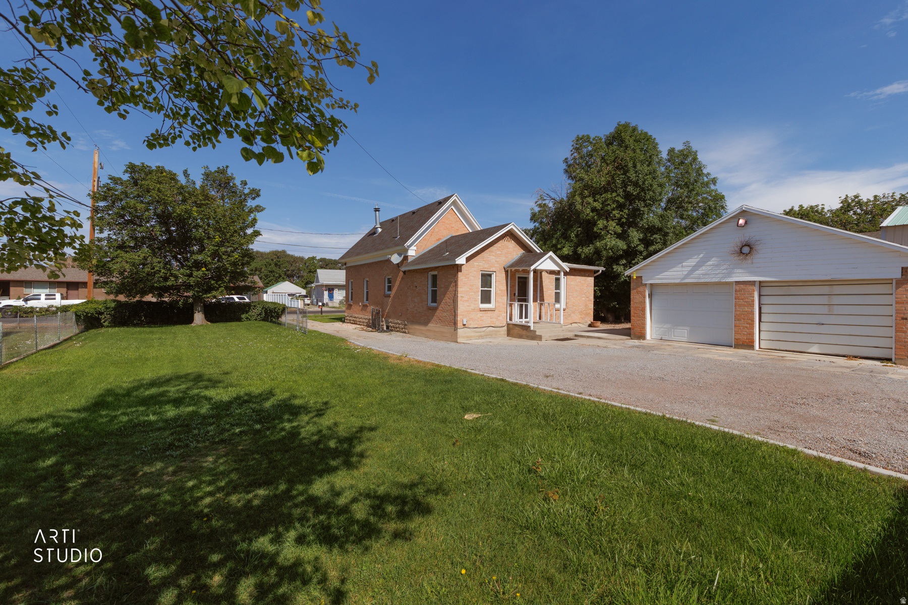 main property photo 22