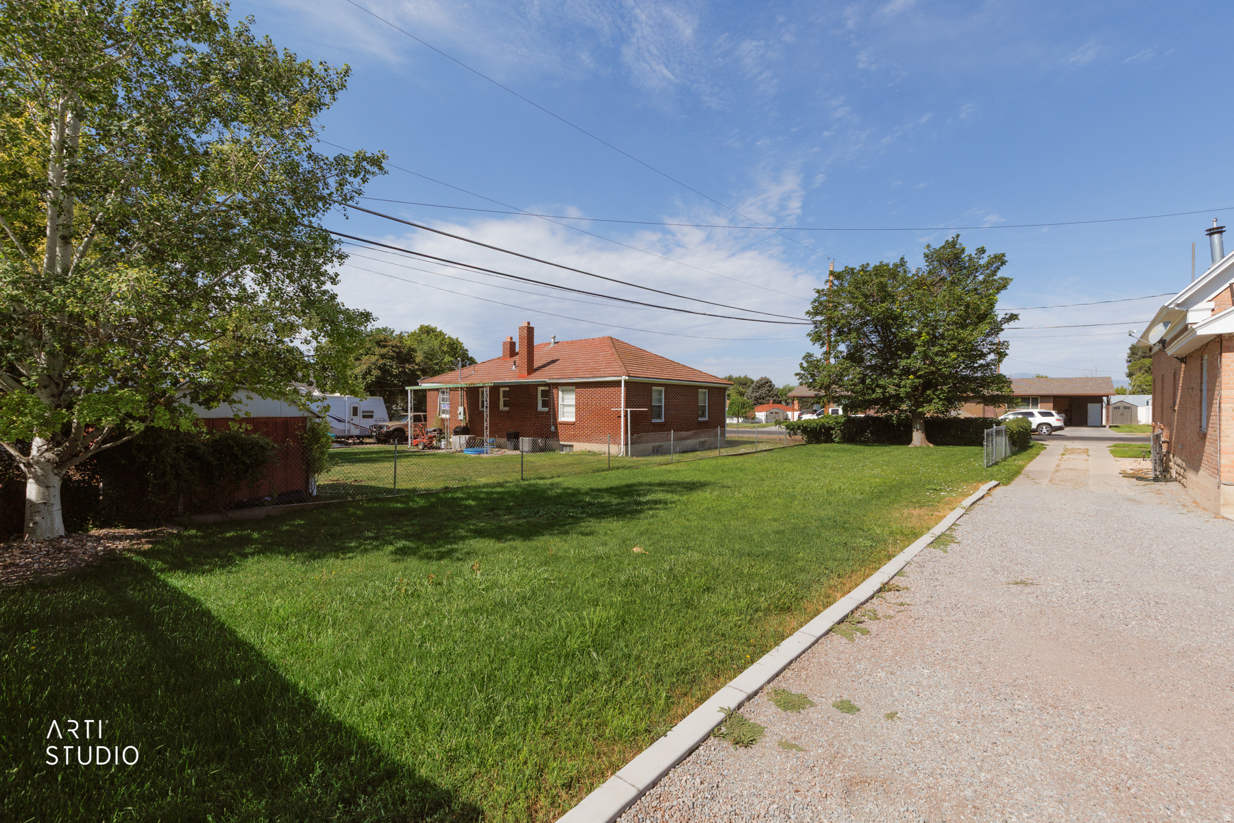 main property photo 23