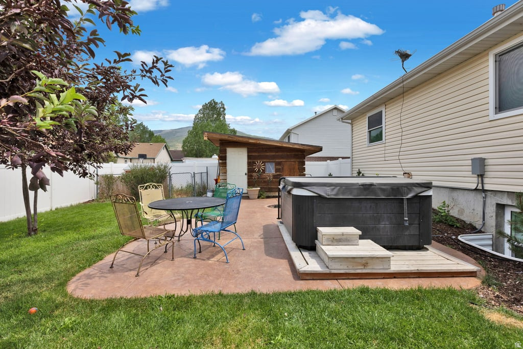 main property photo 25