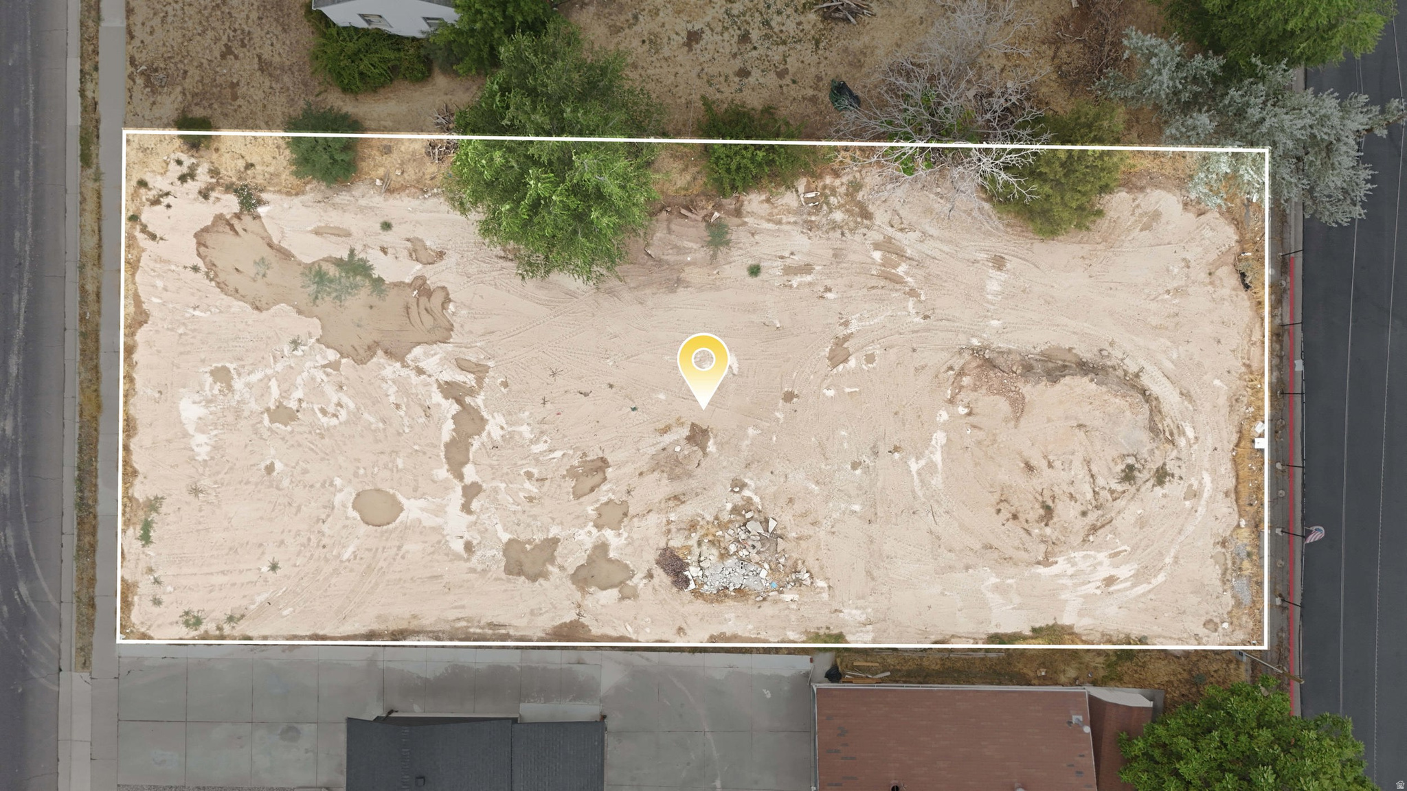 main property photo 12