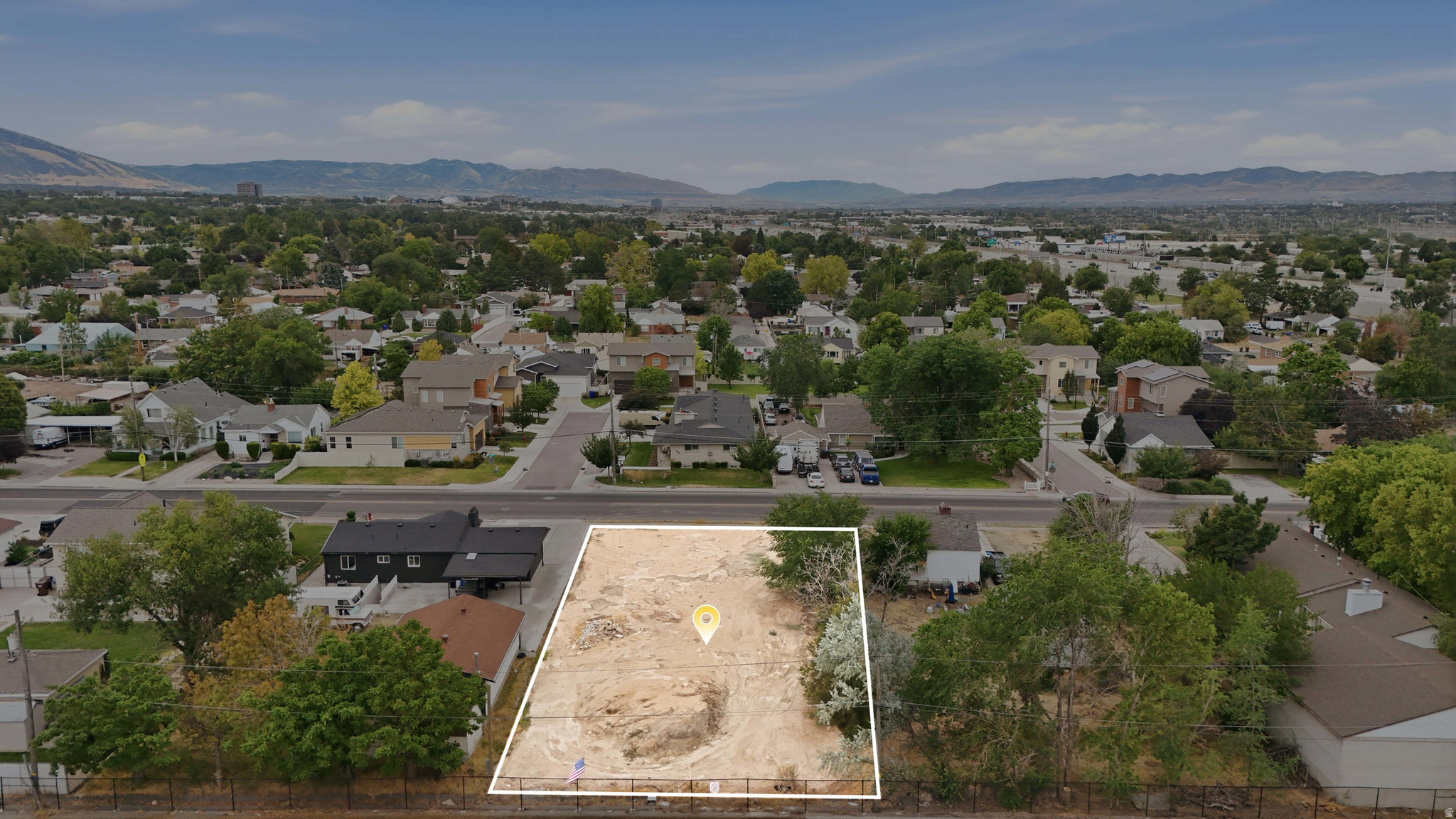 main property photo 9