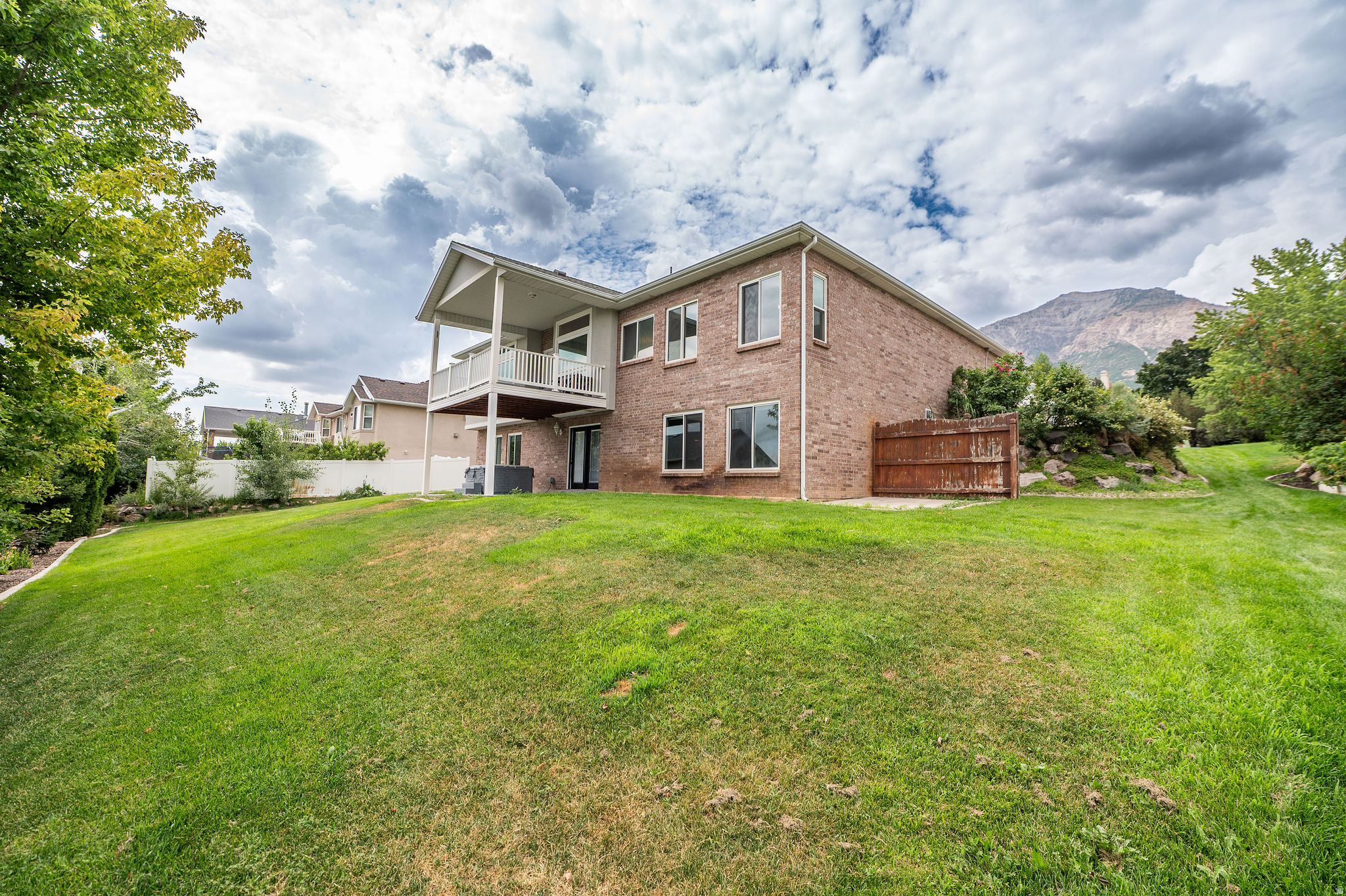 main property photo 57