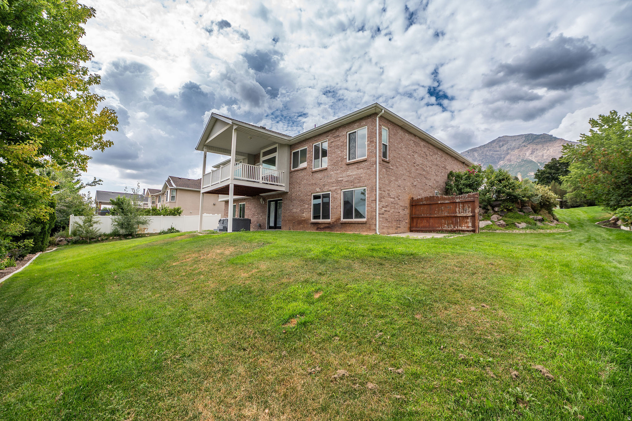 main property photo 58