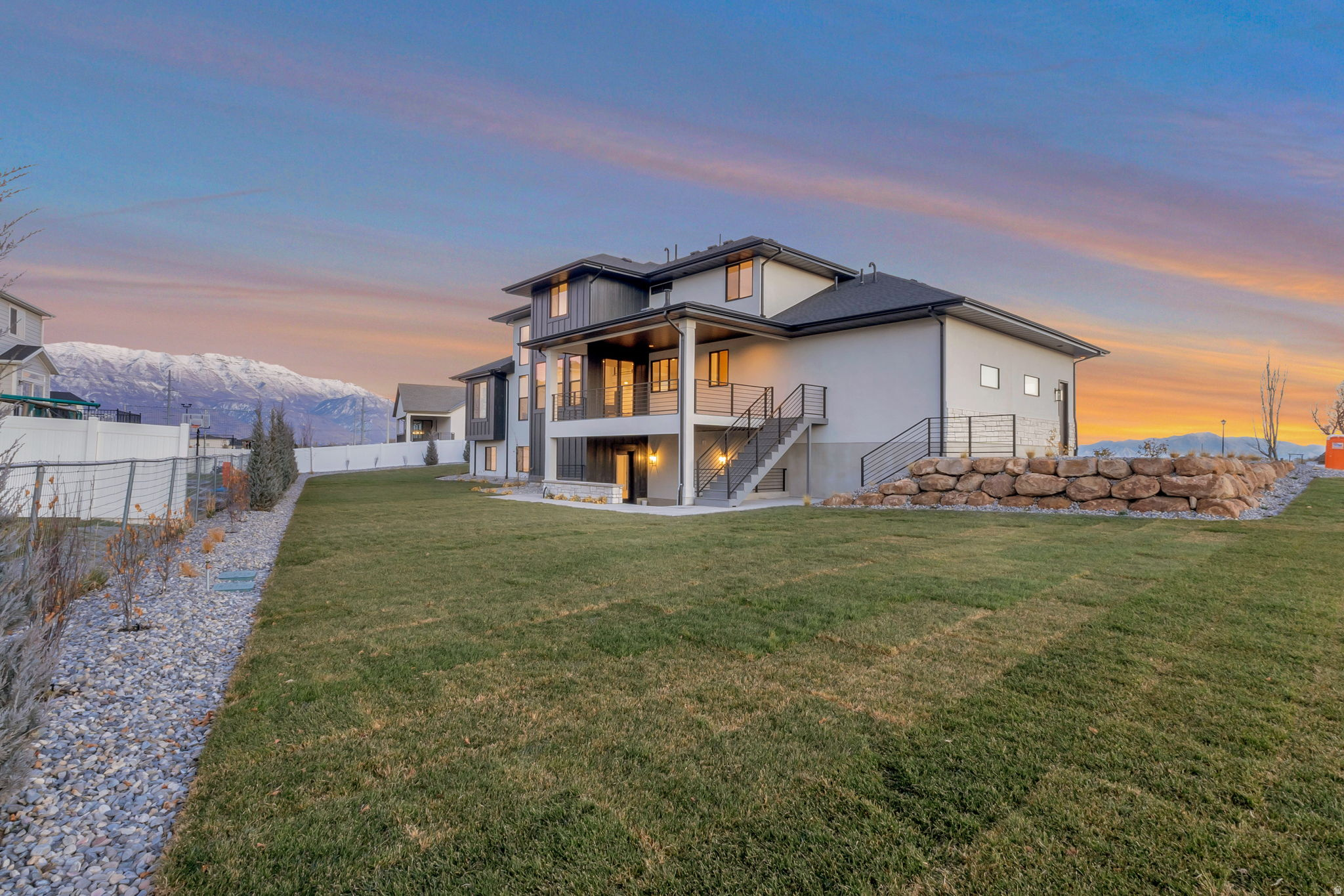 main property photo 54