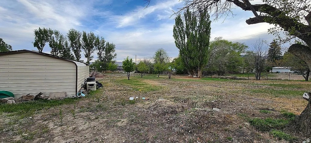 main property photo 34