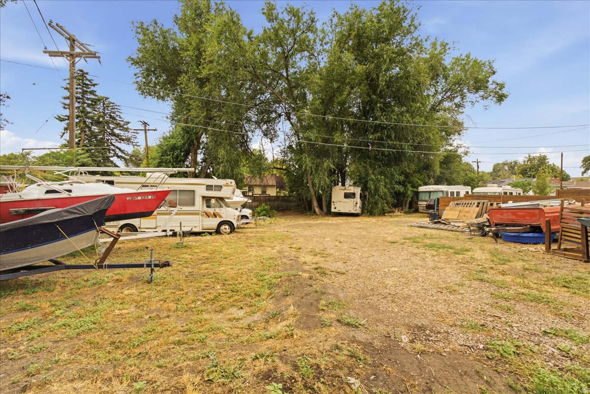 main property photo 49