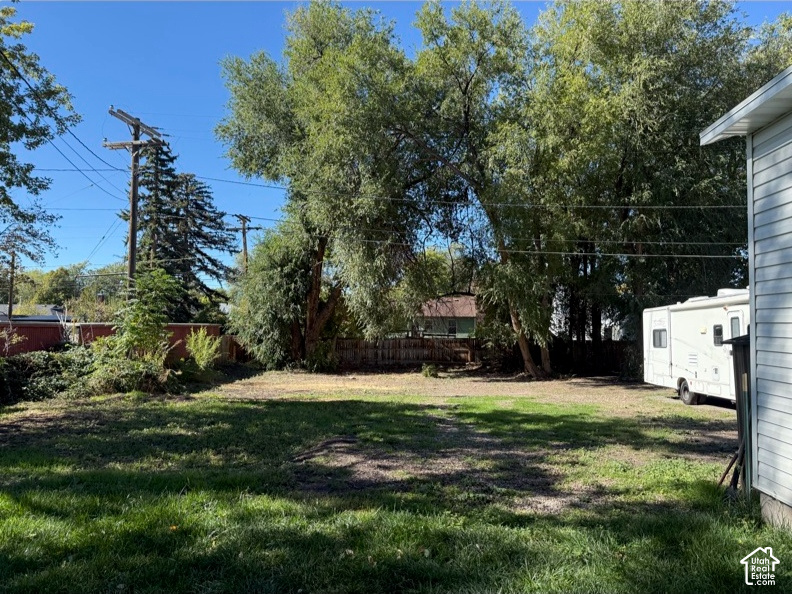 main property photo 59