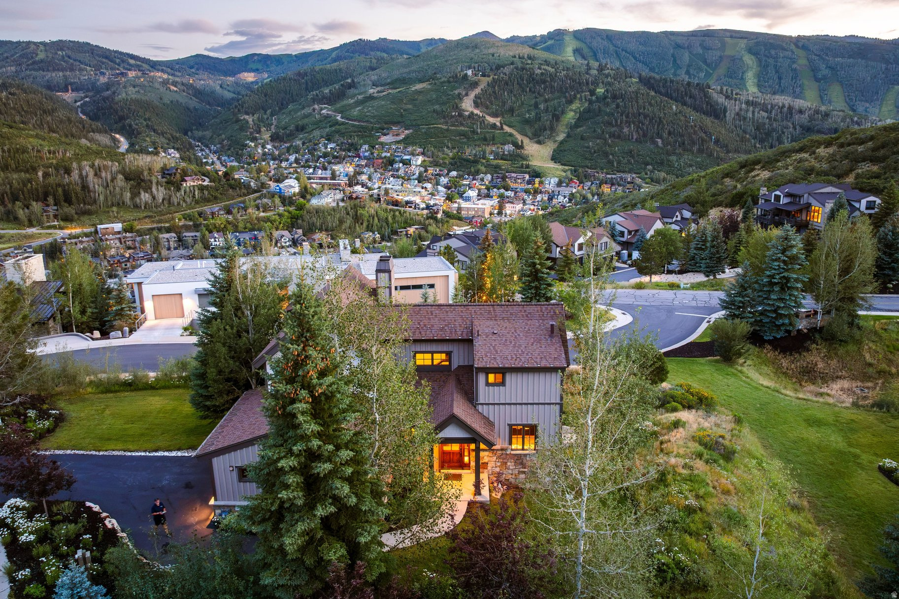 main property photo 43