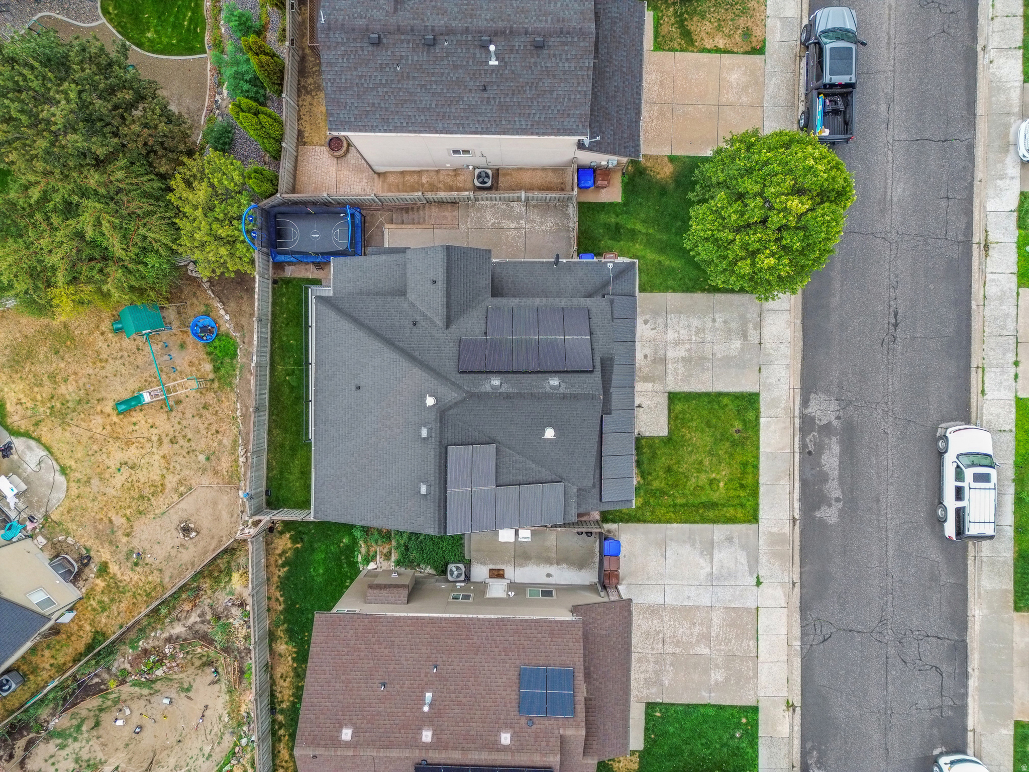 main property photo 50
