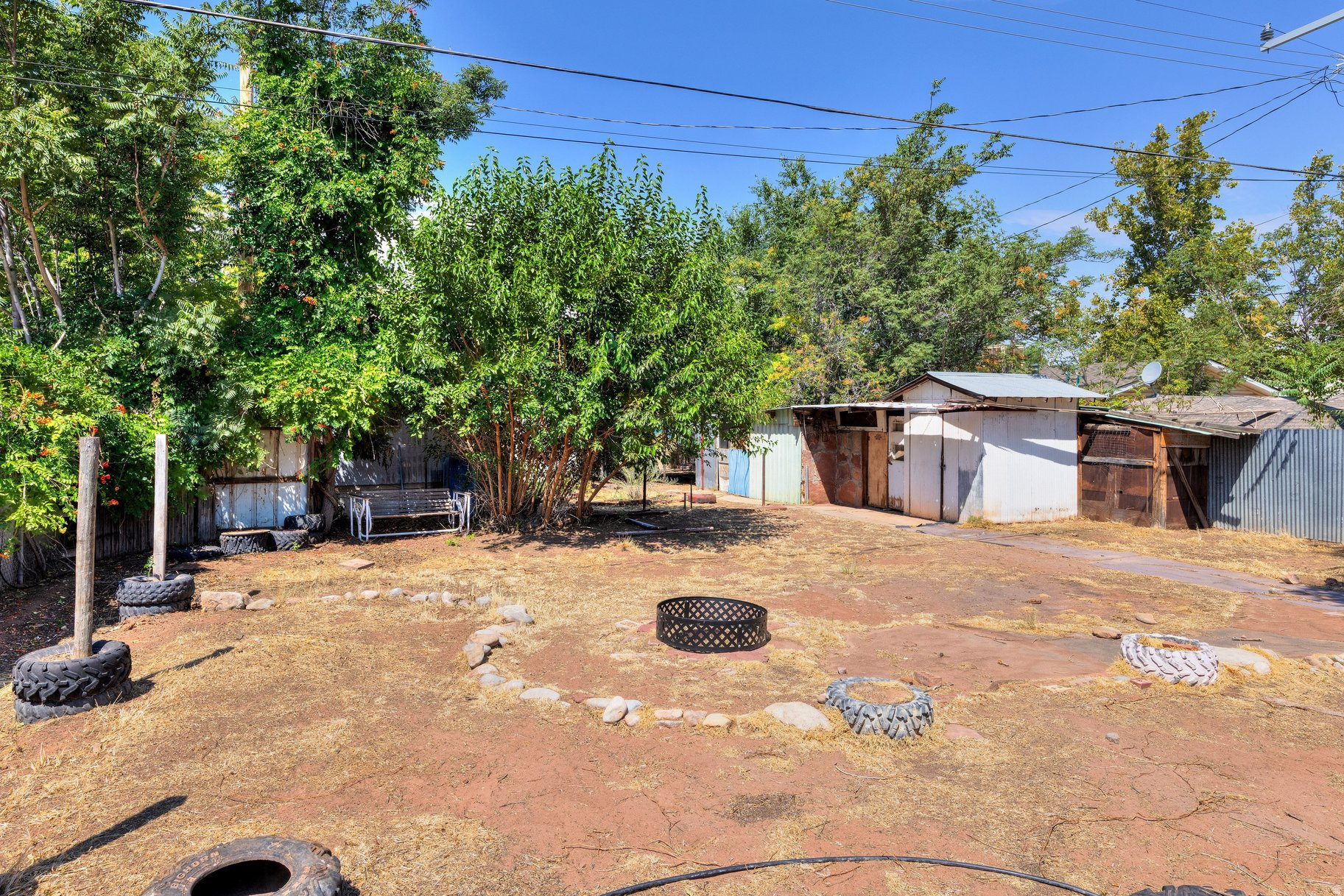 main property photo 15
