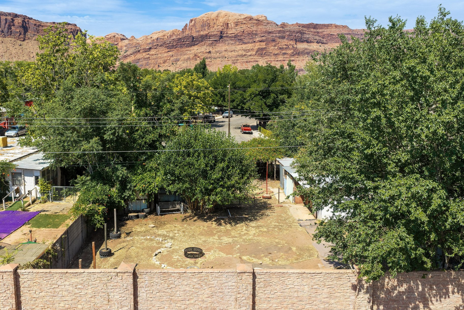 main property photo 5