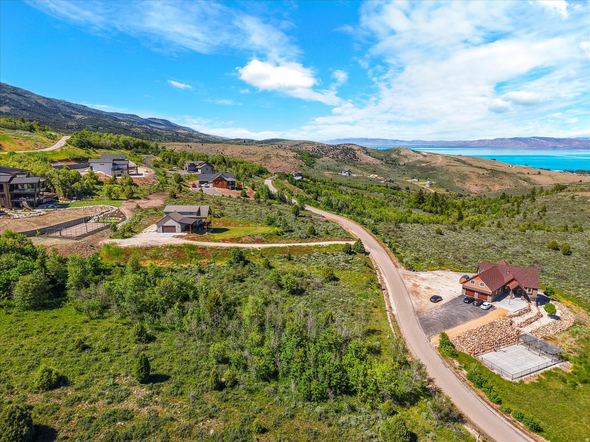 main property photo 10