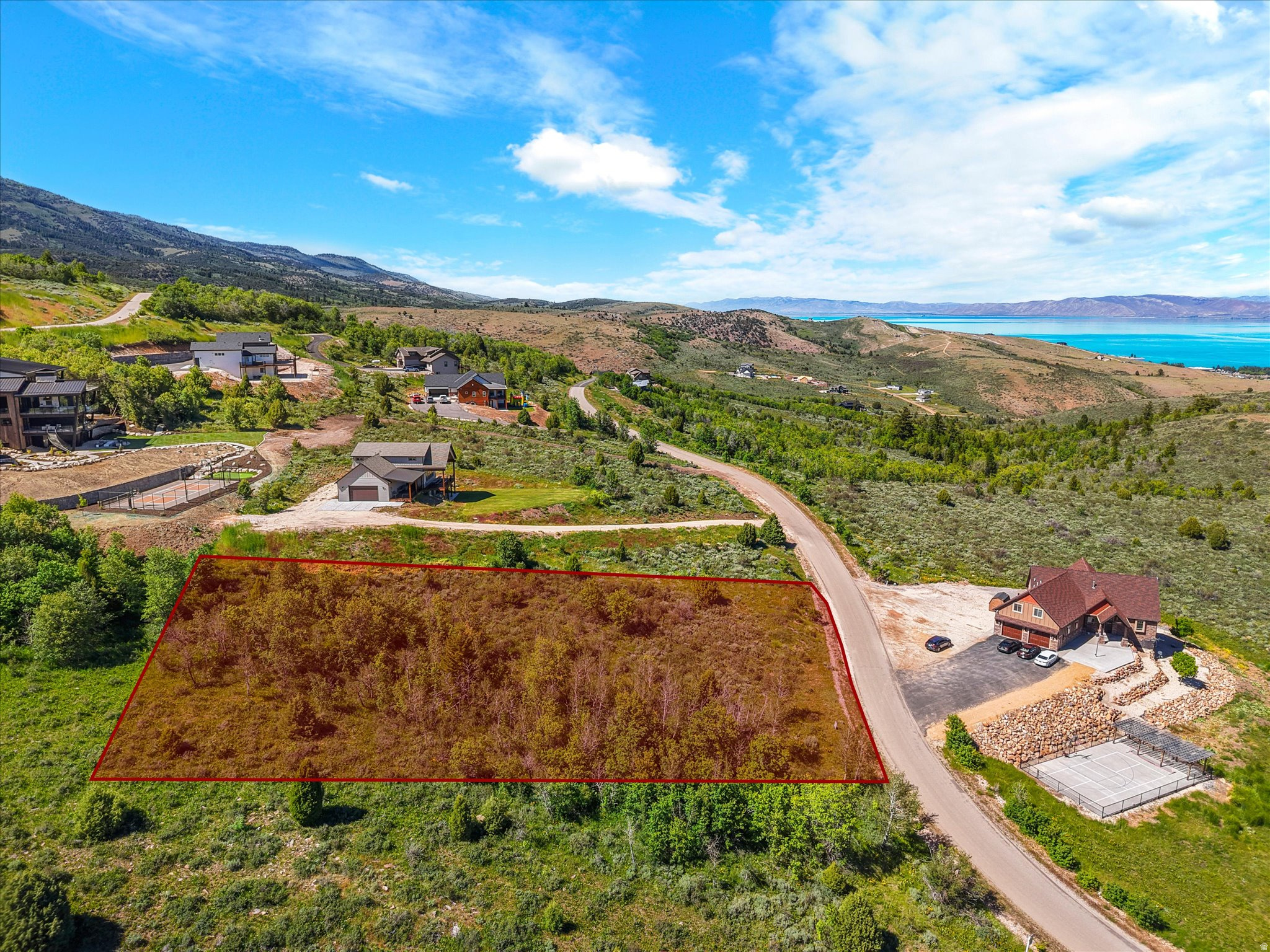 main property photo 15