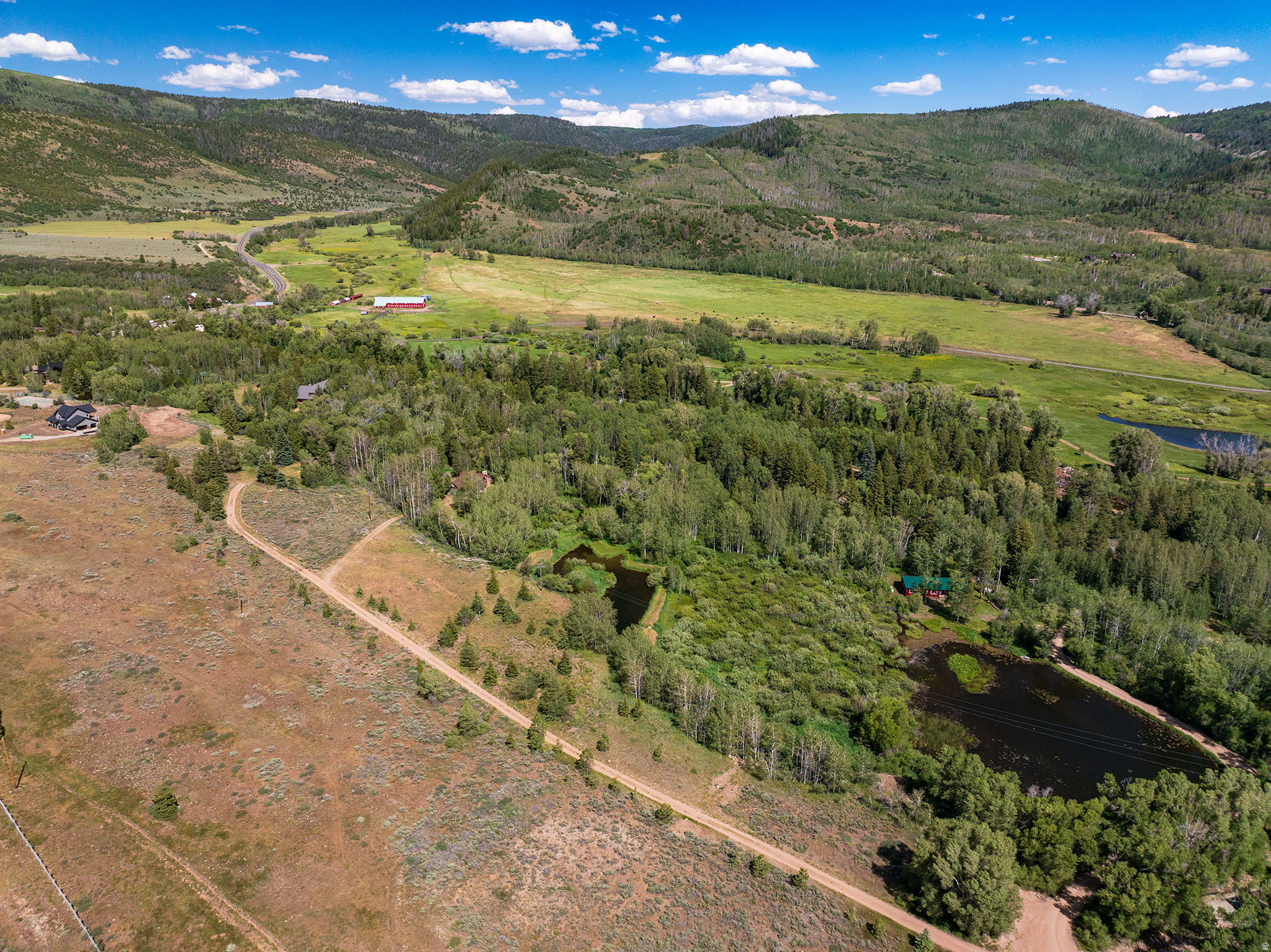 main property photo 6