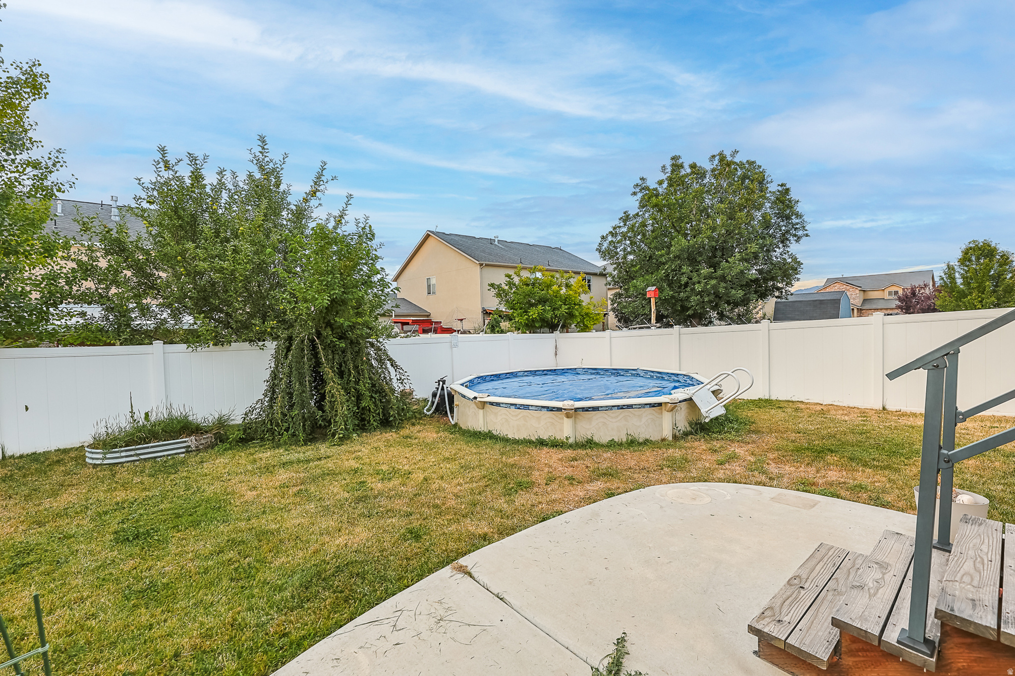 main property photo 44