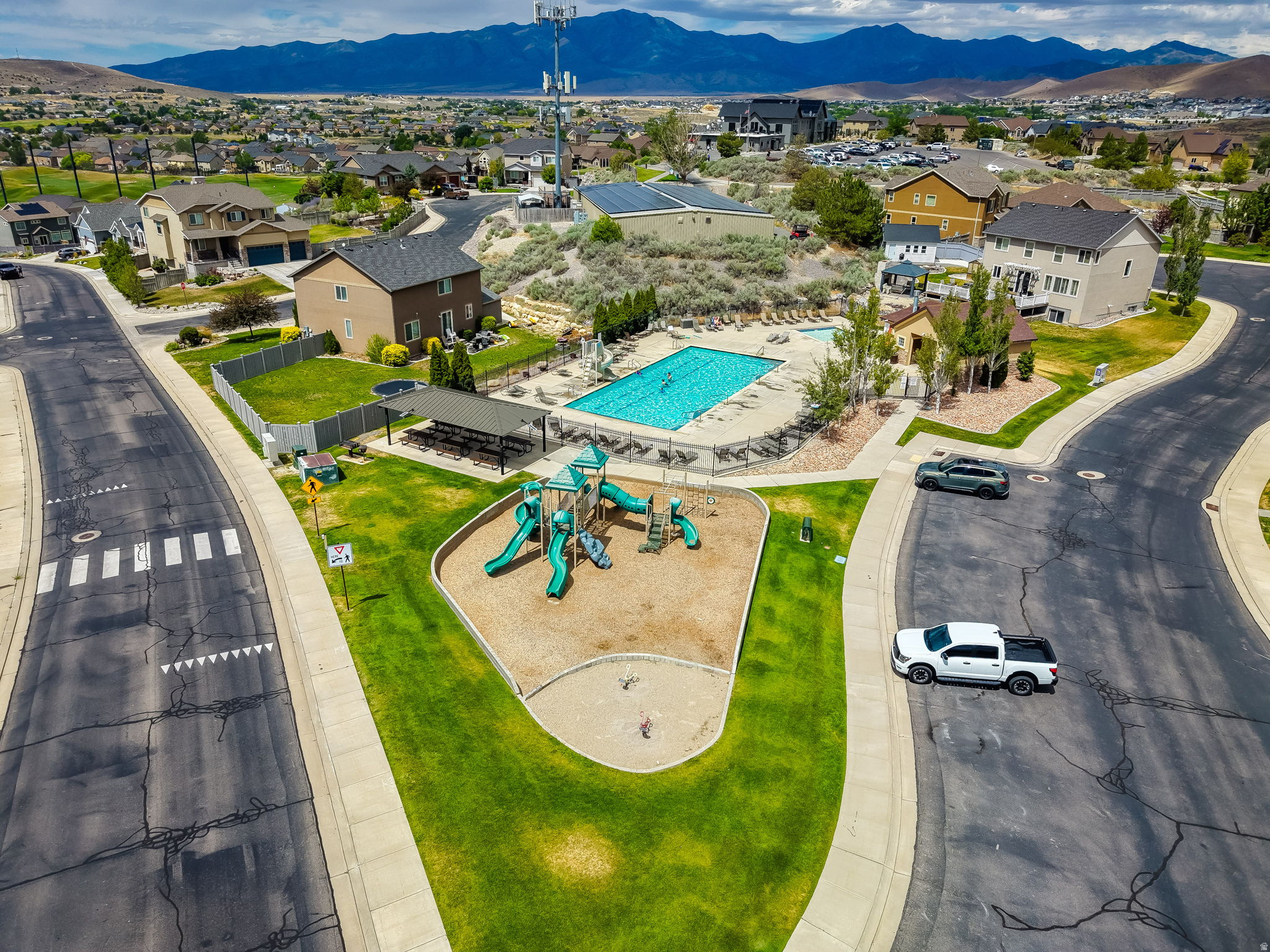 main property photo 44