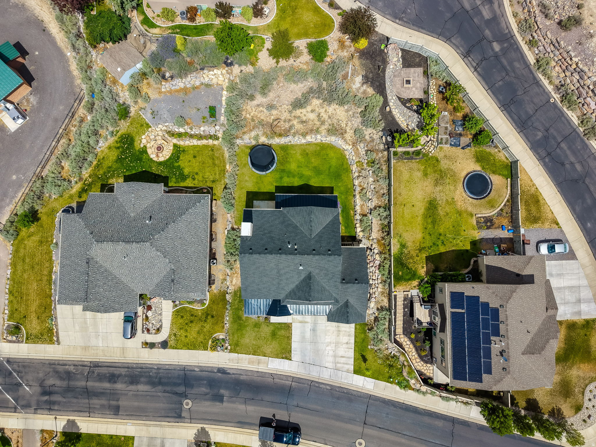 main property photo 51
