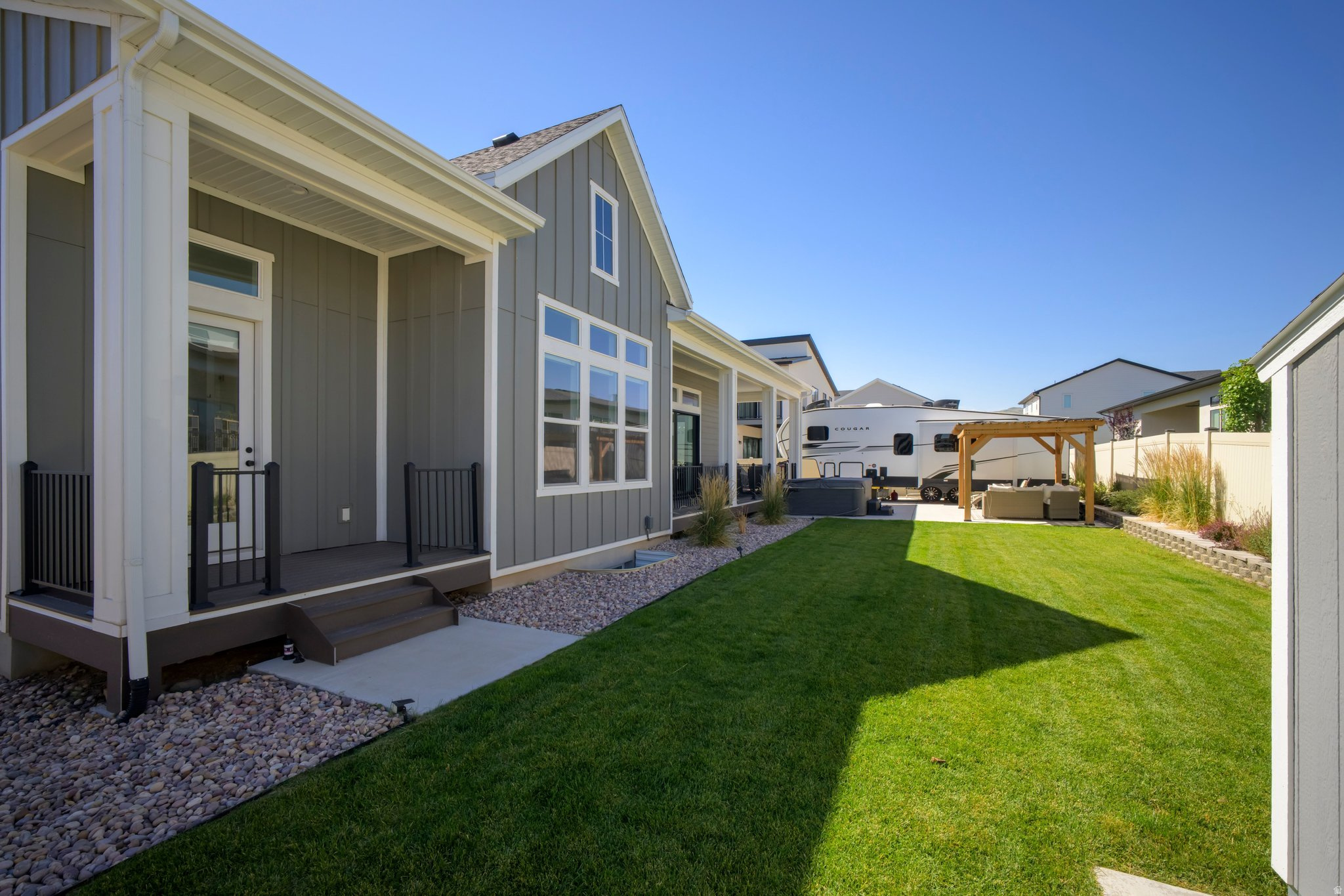 main property photo 43