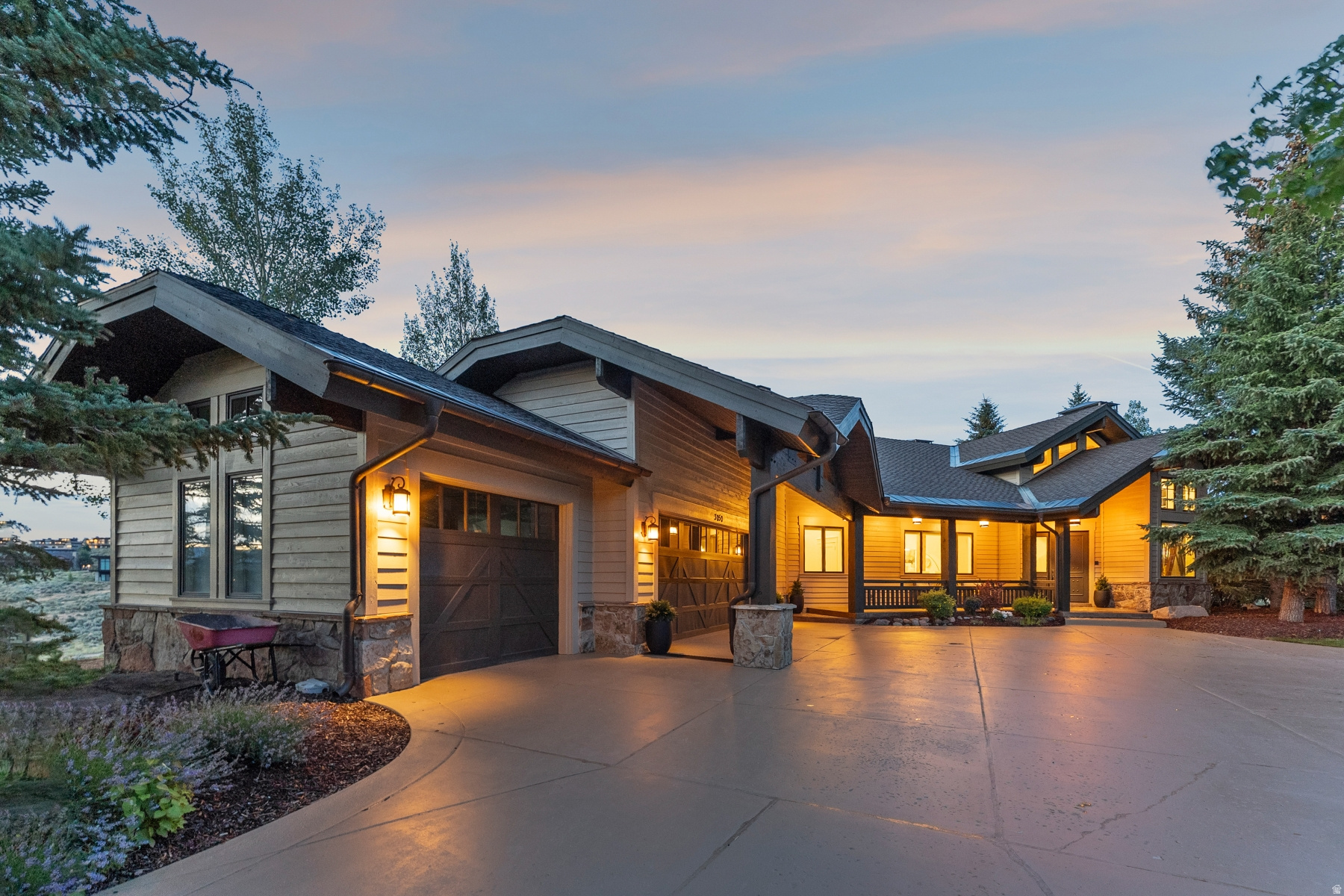 main property photo 67