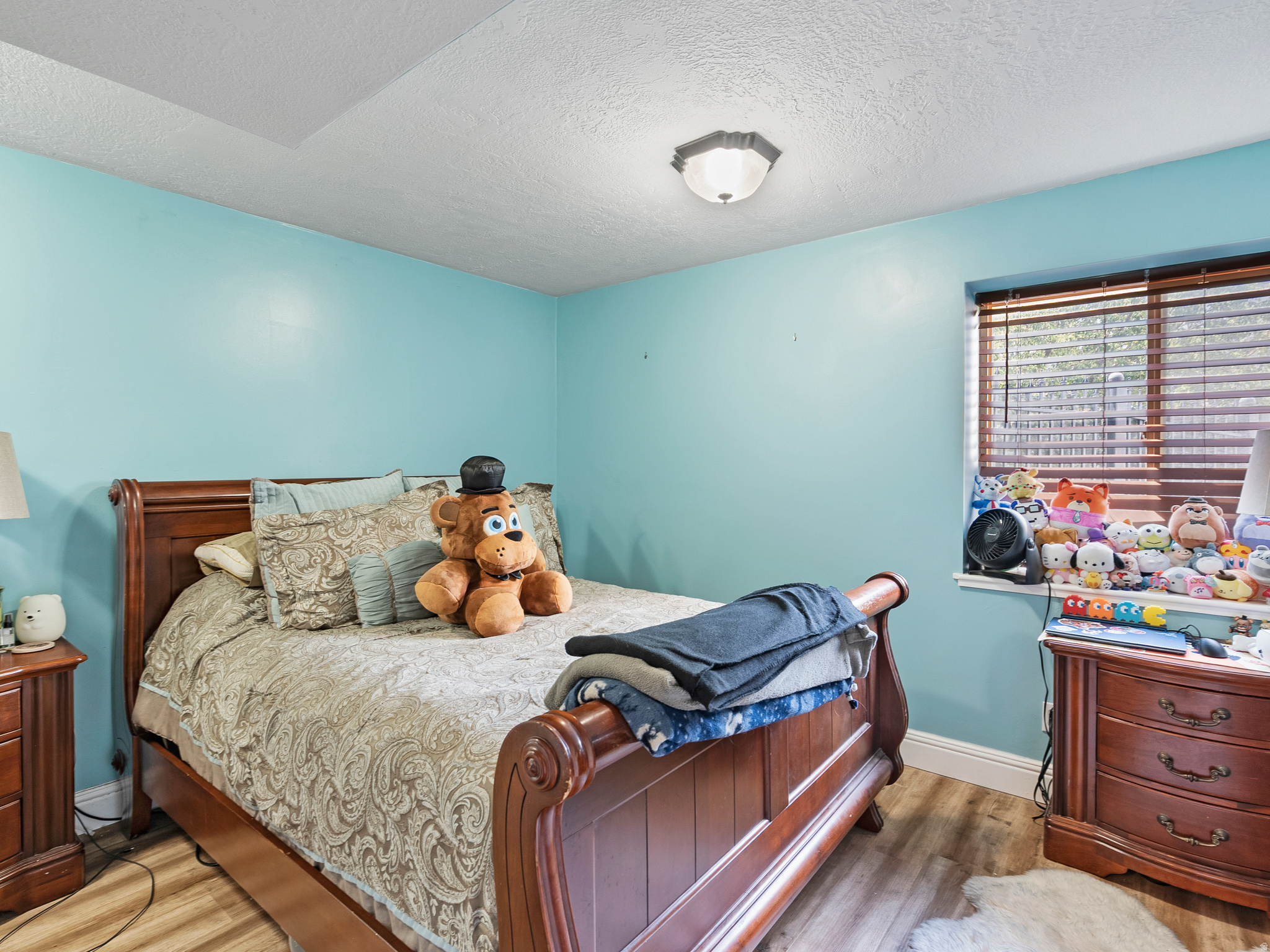 main property photo 15