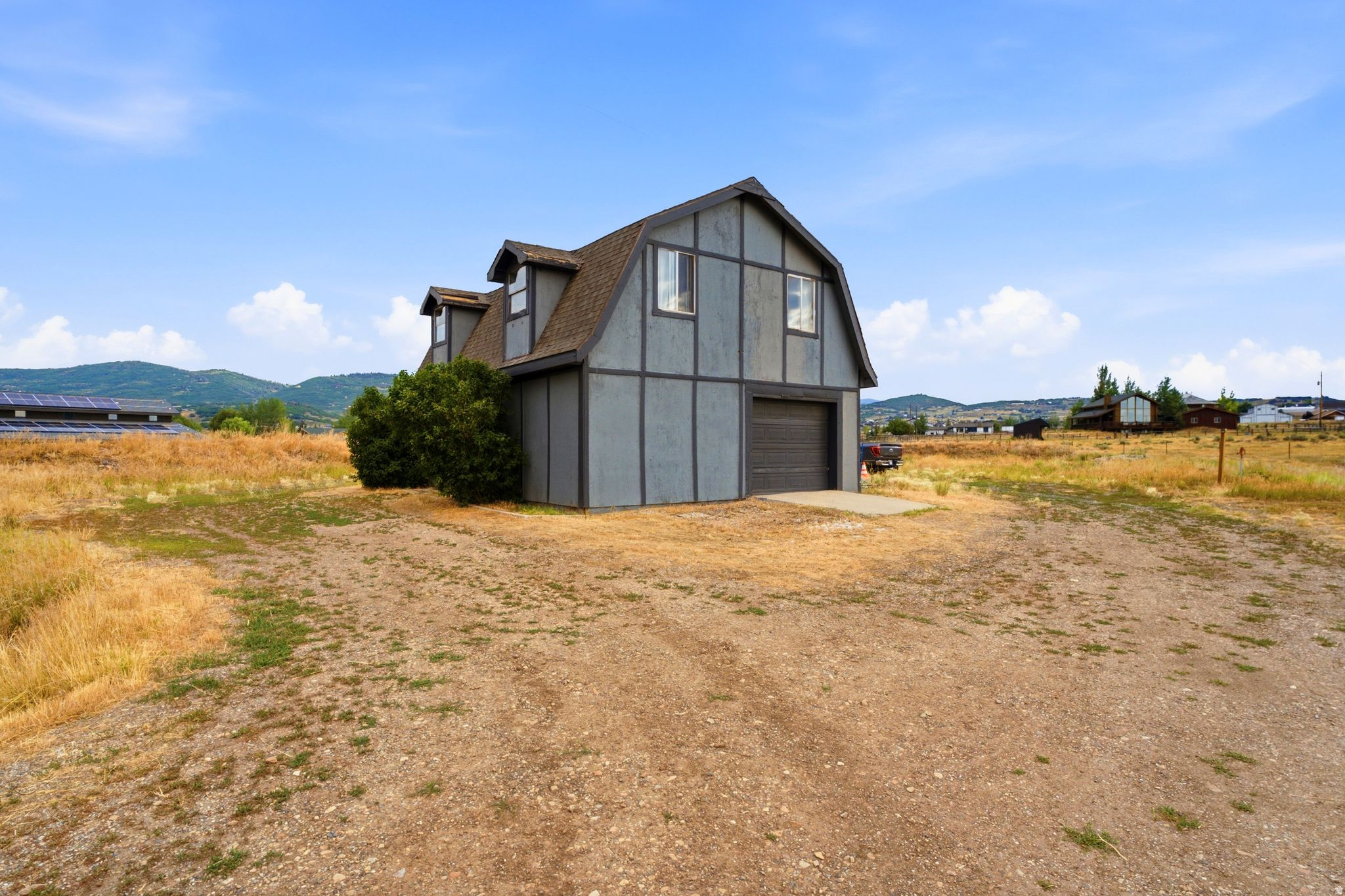 main property photo 57