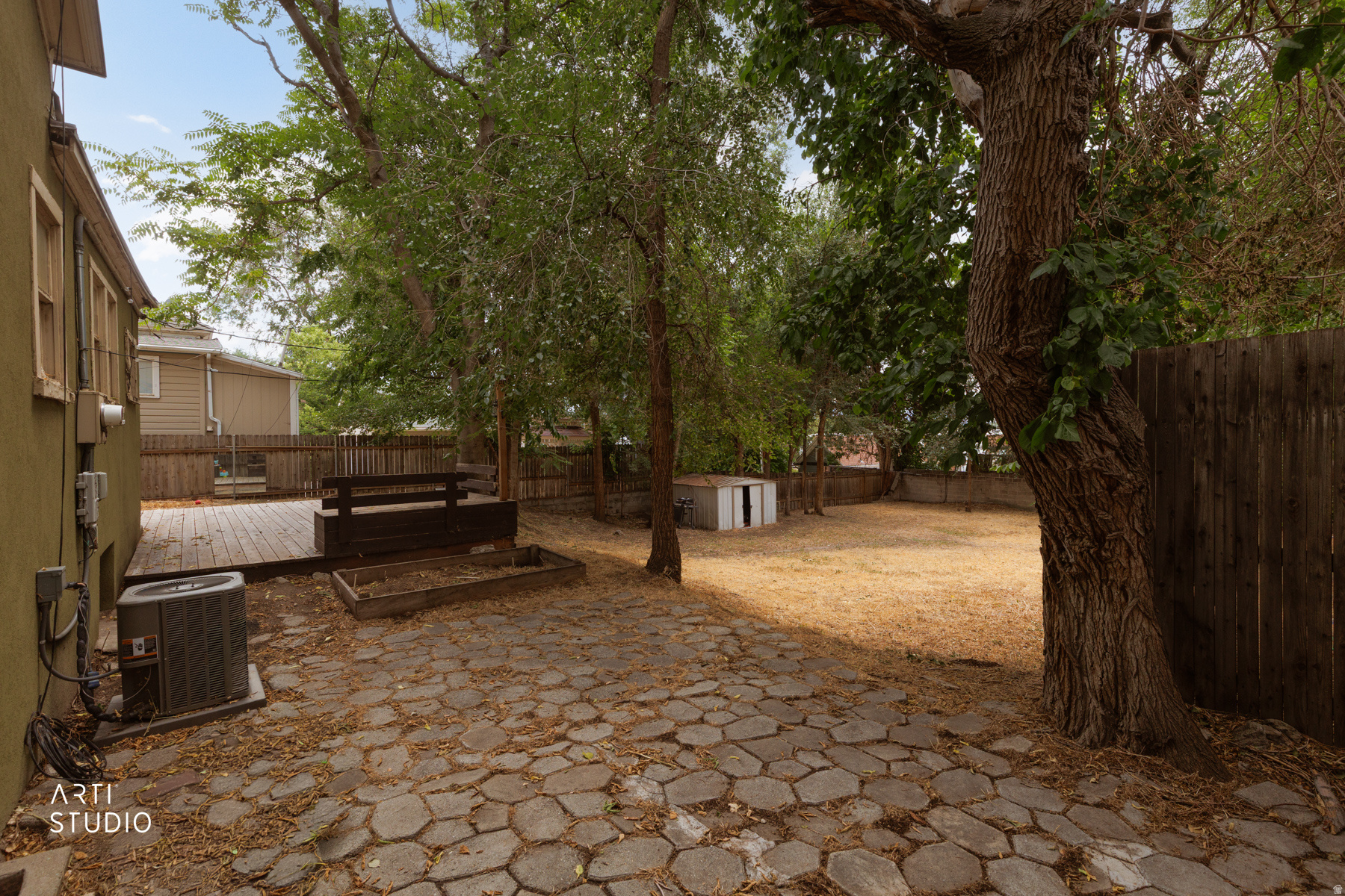 main property photo 27