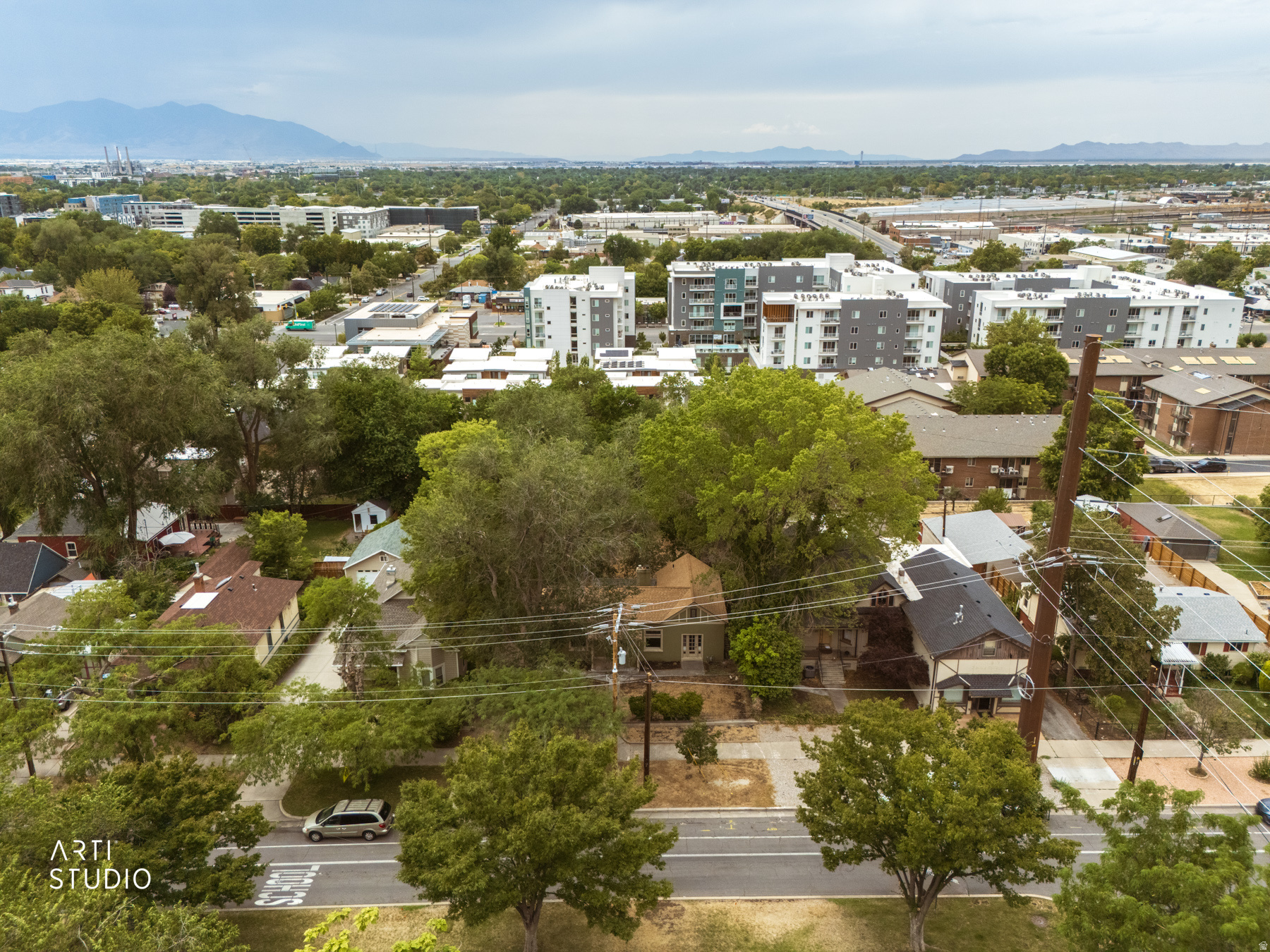 main property photo 36