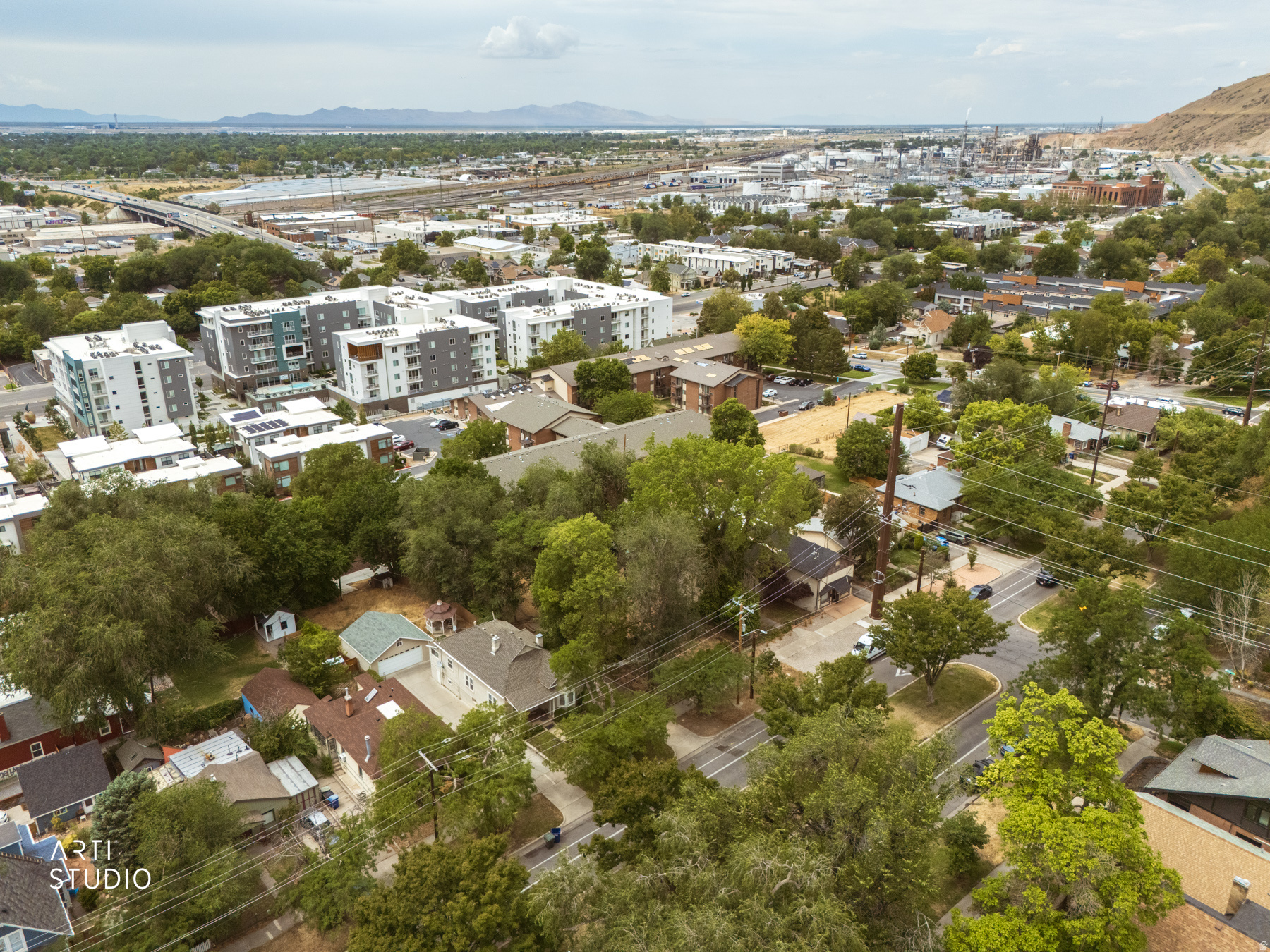 main property photo 41