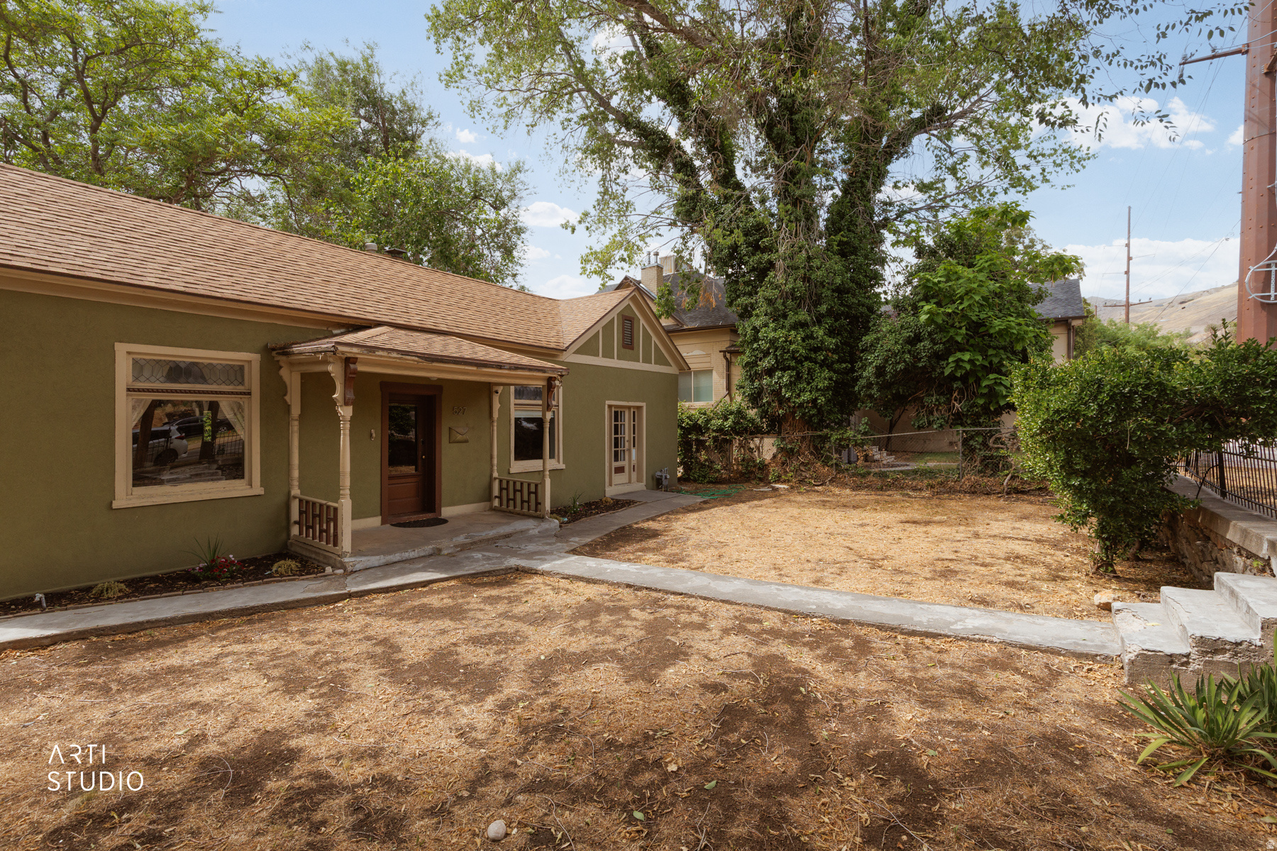 main property photo 6