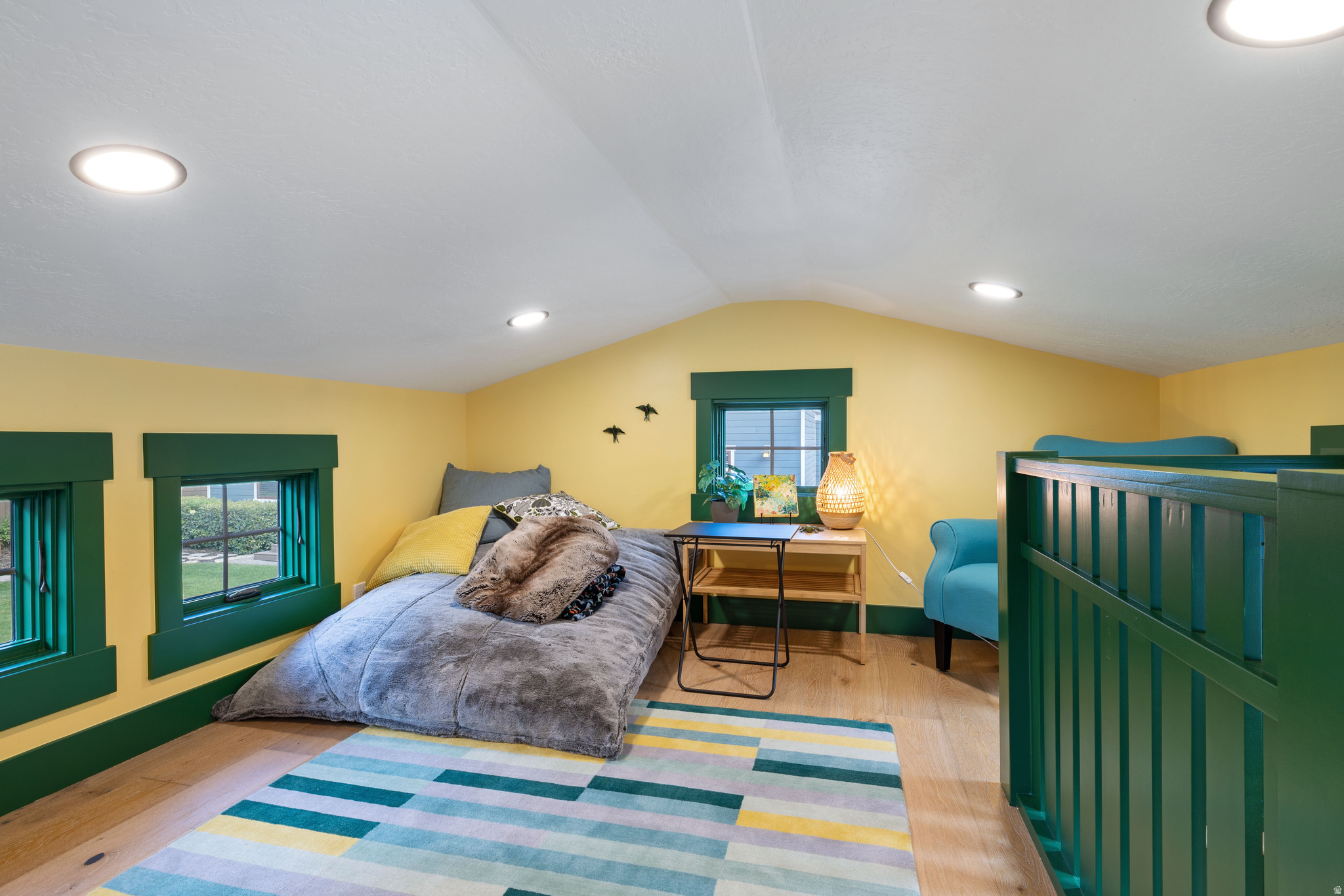 main property photo 50