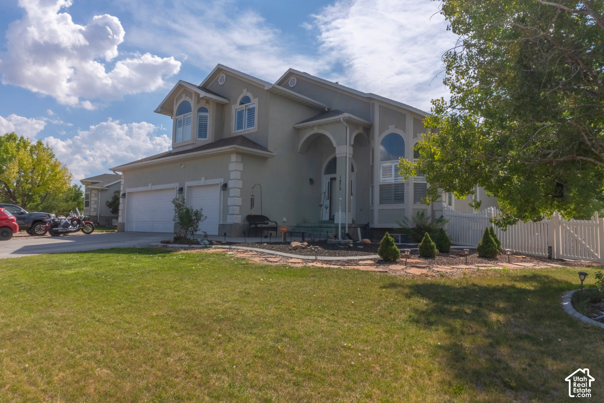 main property photo 41