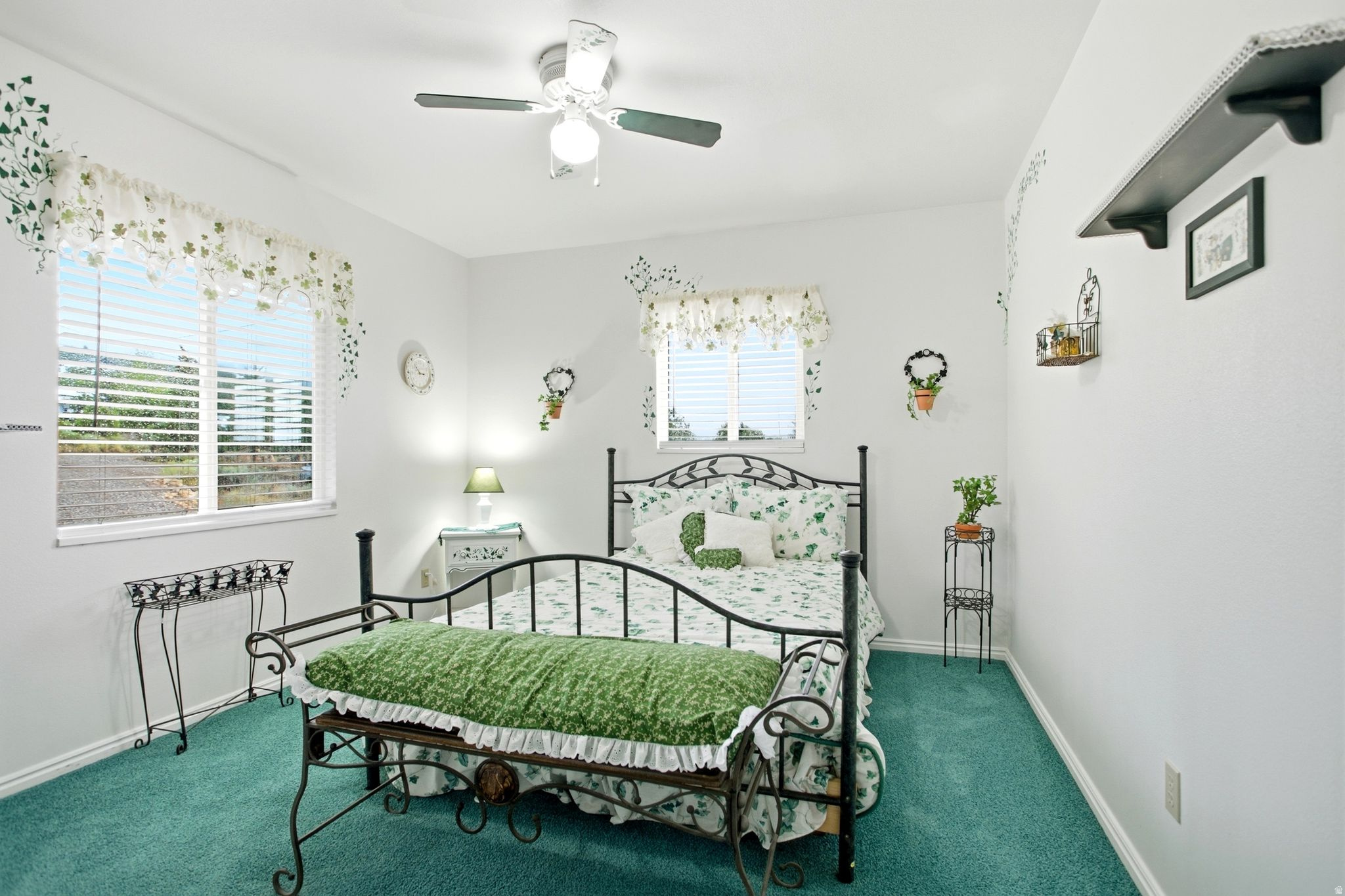 main property photo 27