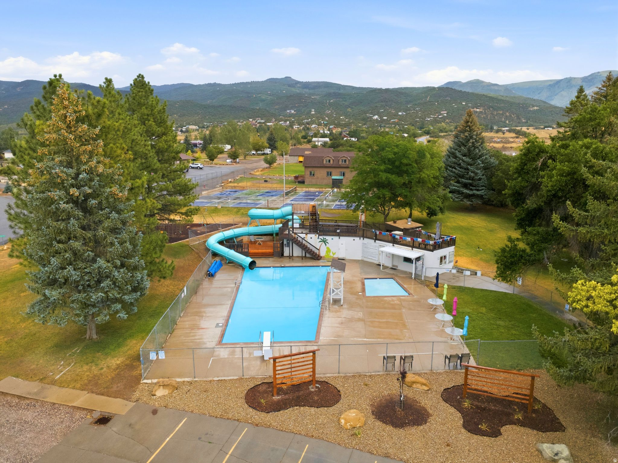 main property photo 49
