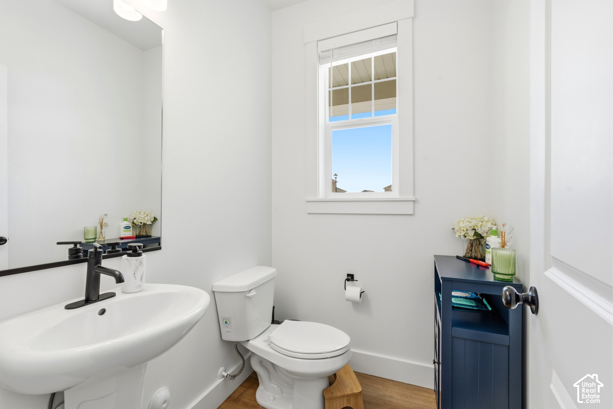 main property photo 10