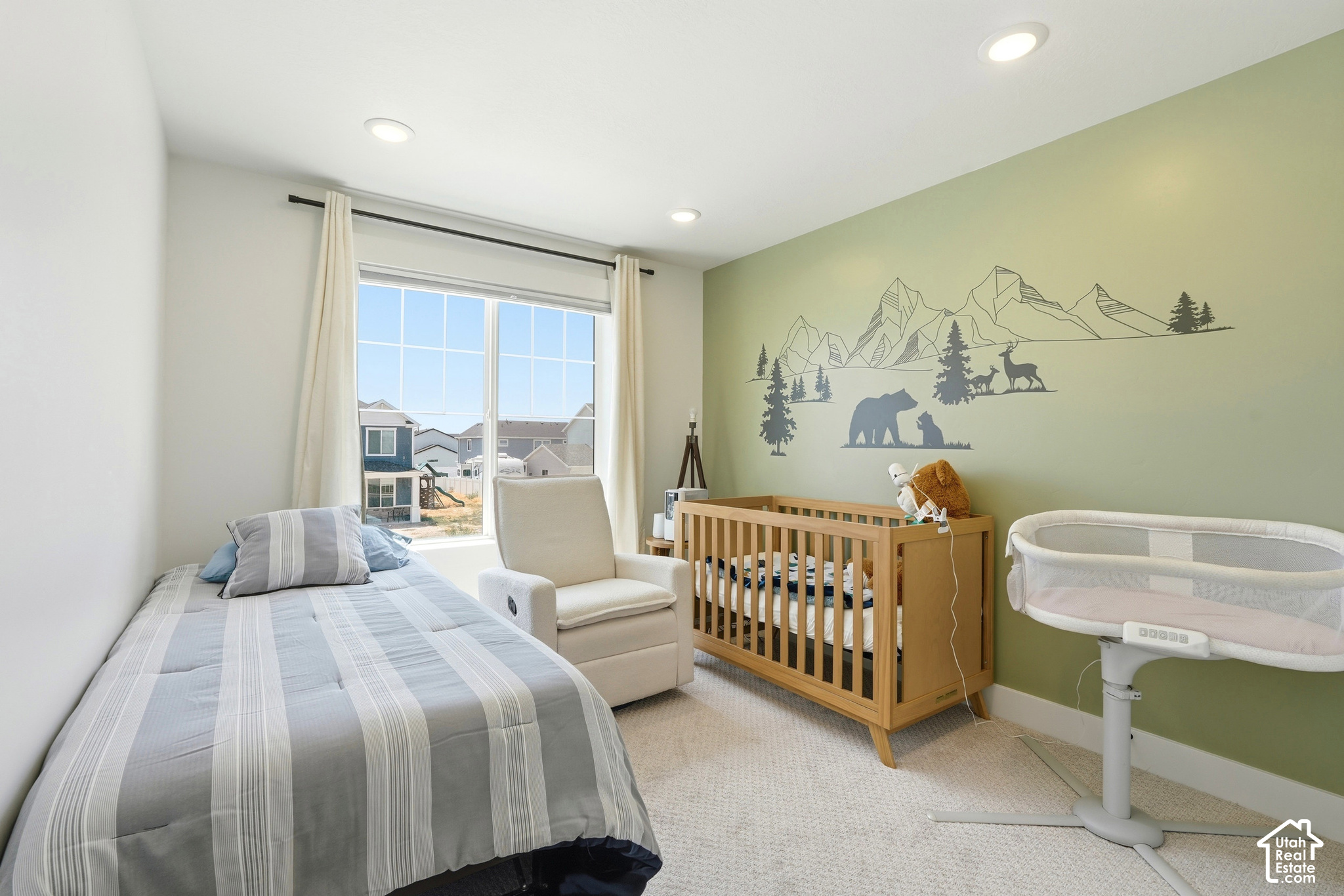 main property photo 18