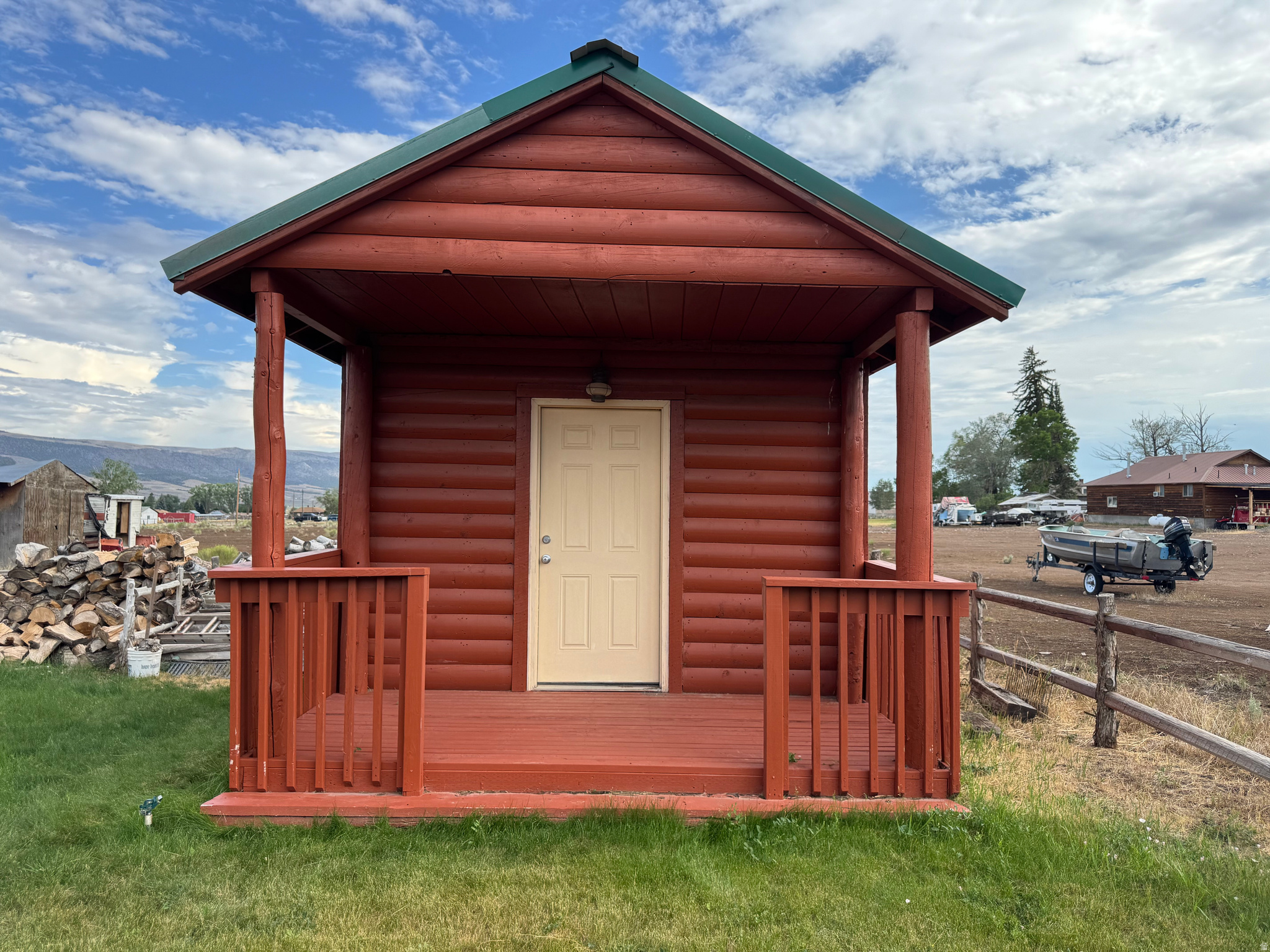 main property photo 32