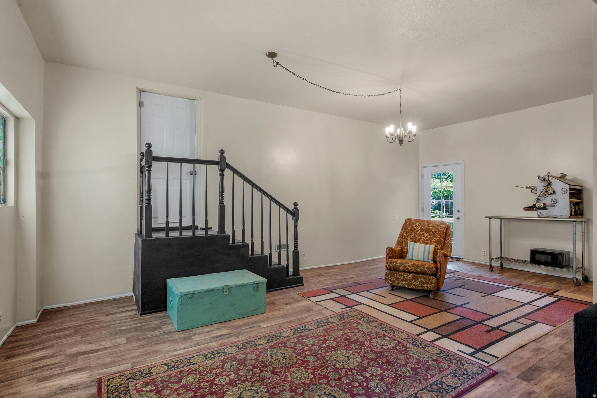 main property photo 6