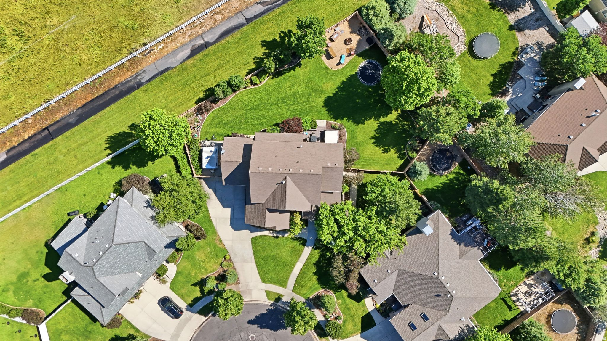 main property photo 52