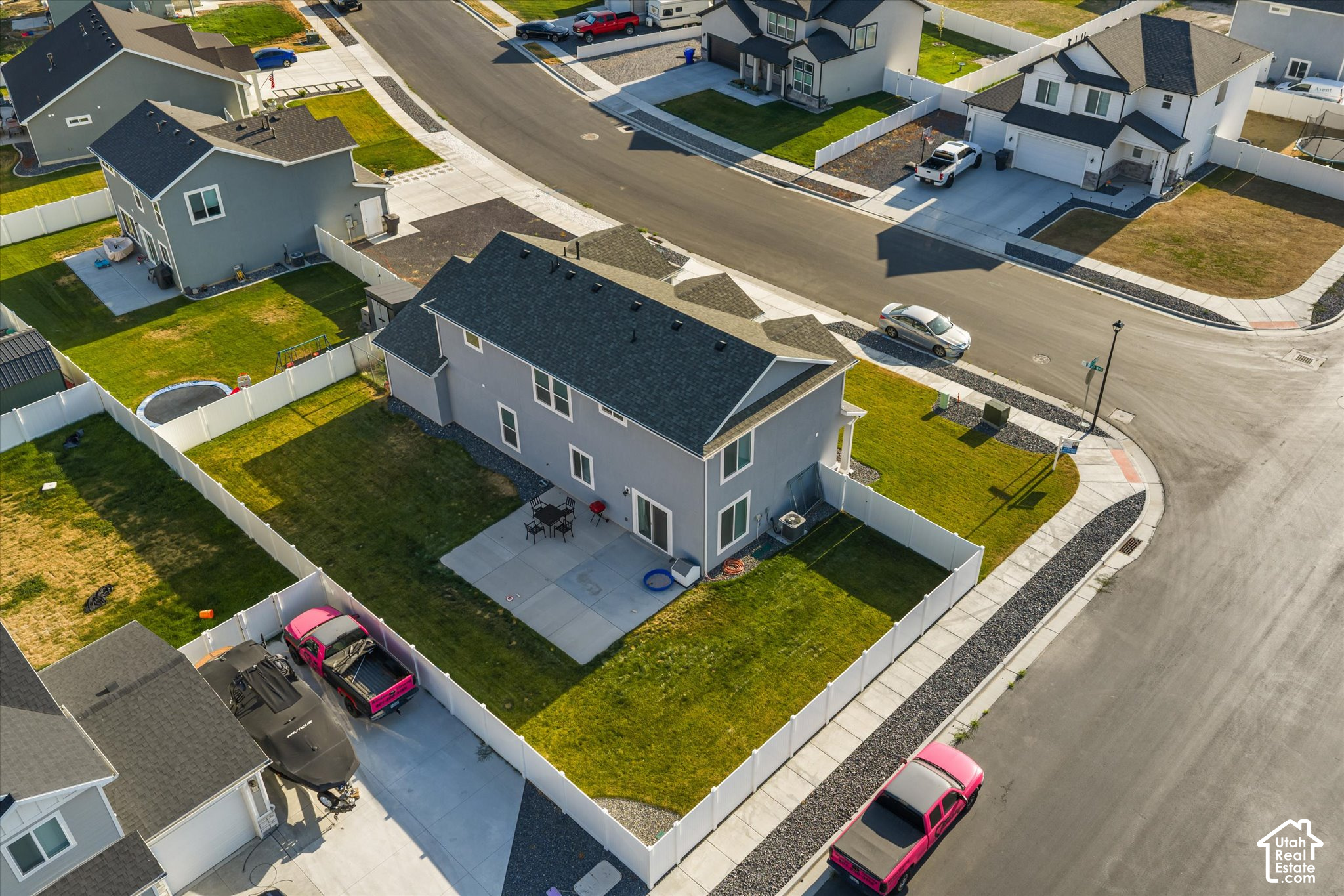 main property photo 37
