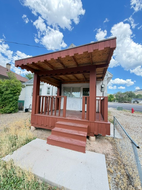 main property photo 33