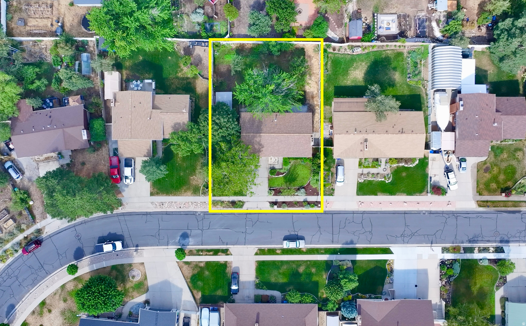 main property photo 20