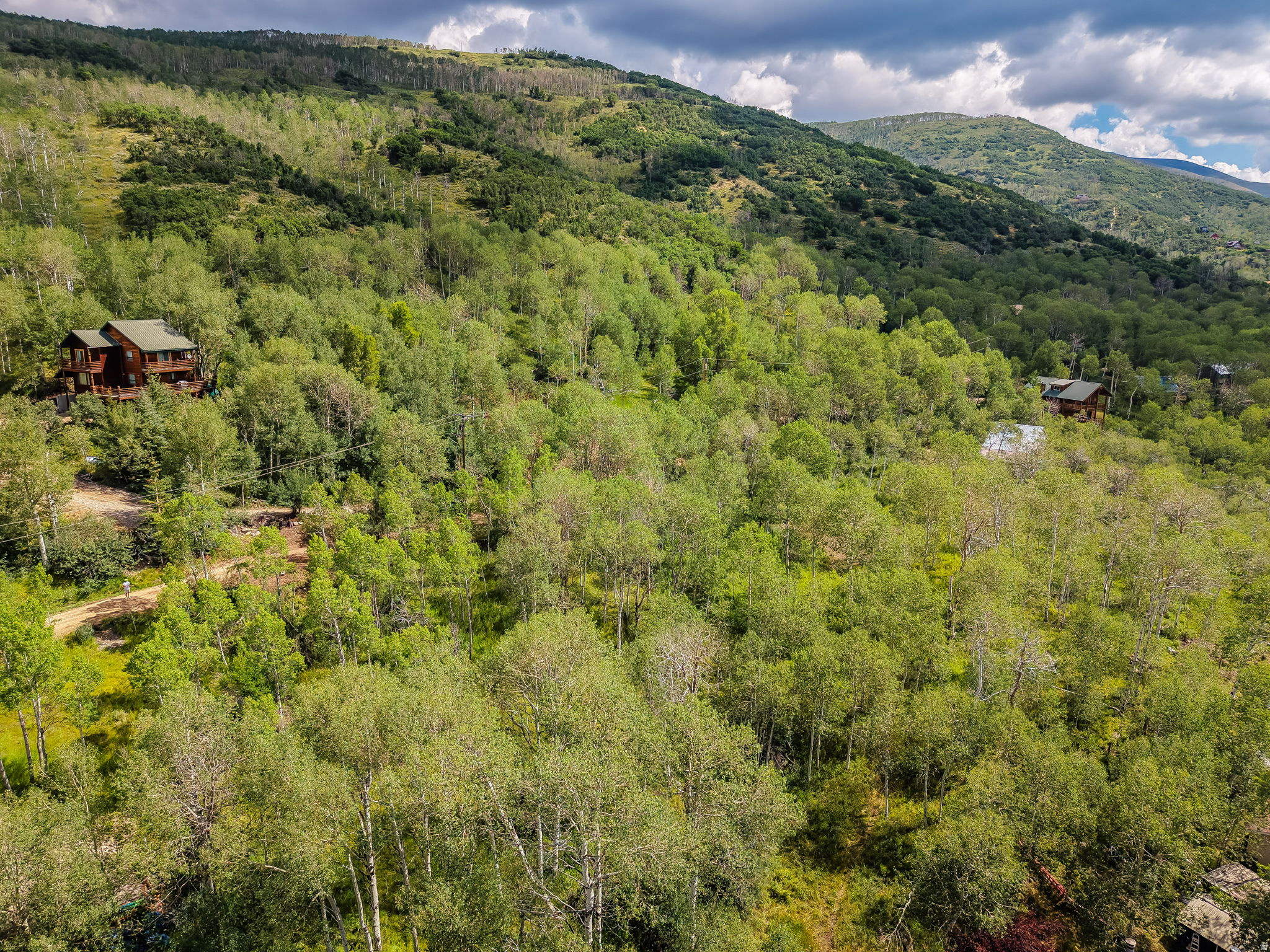 main property photo 28