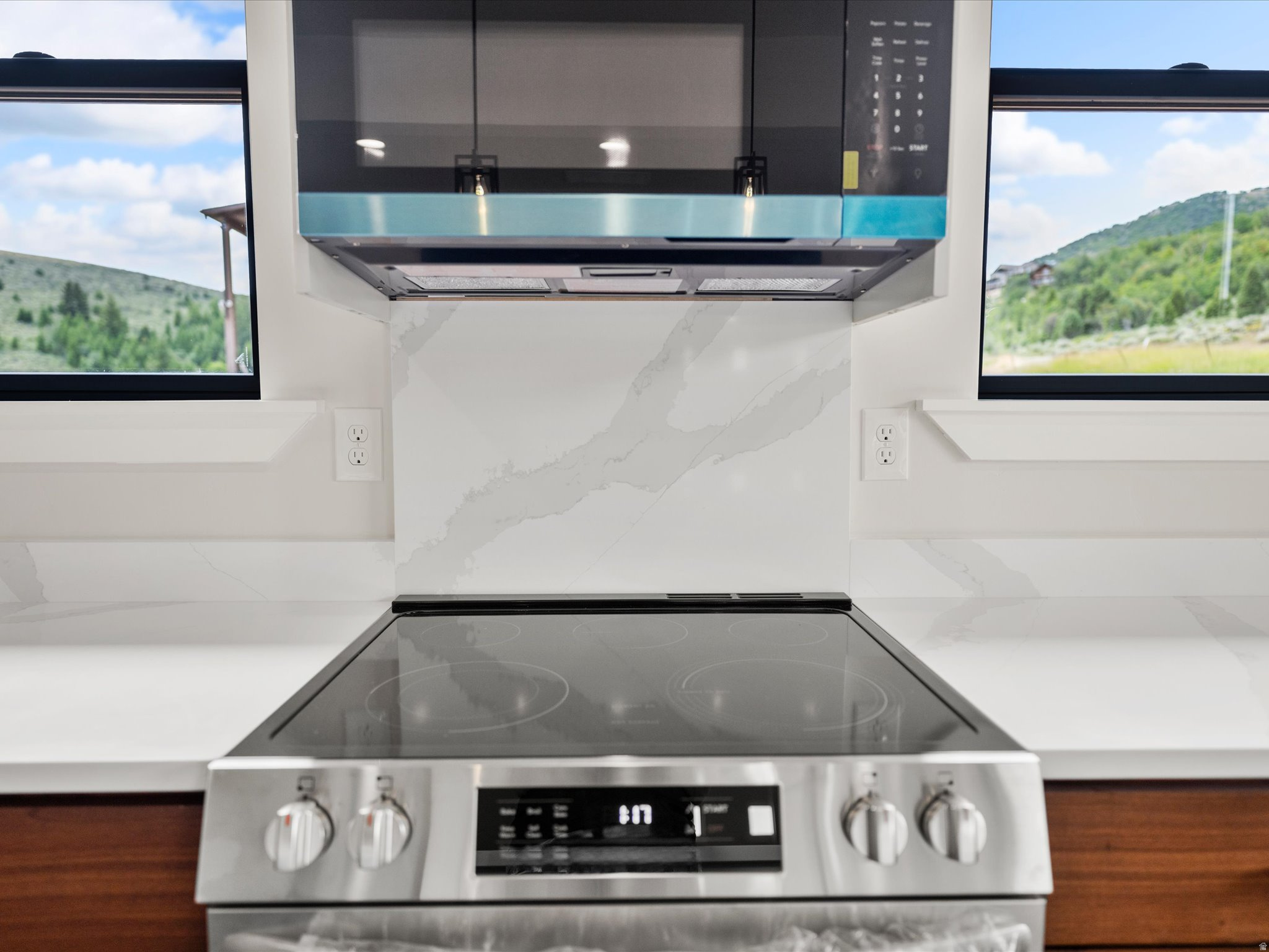 main property photo 70