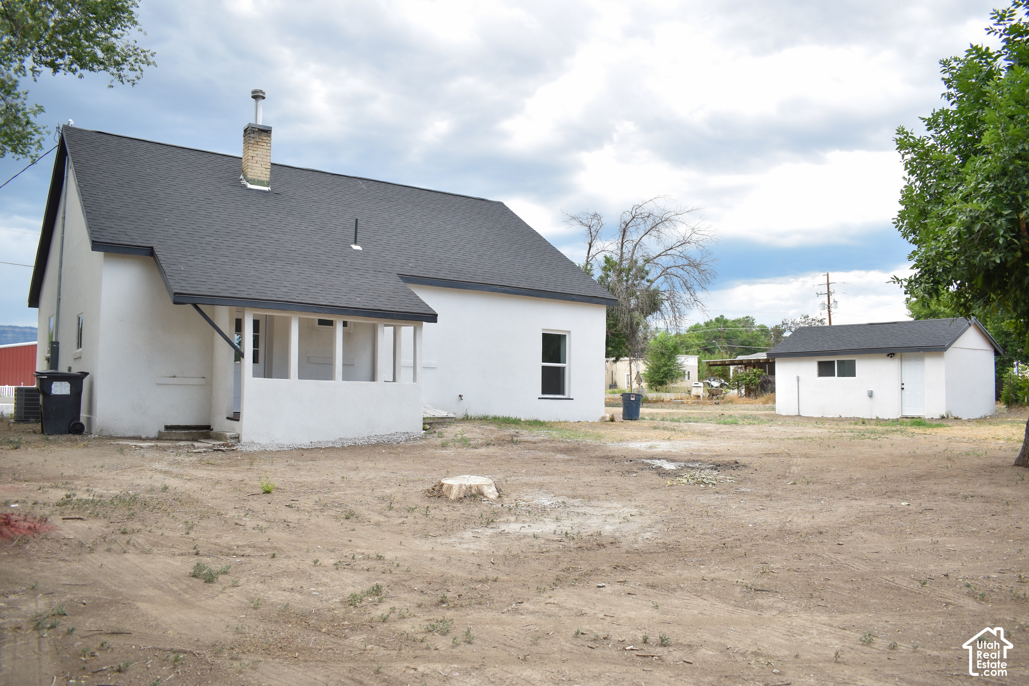 main property photo 21