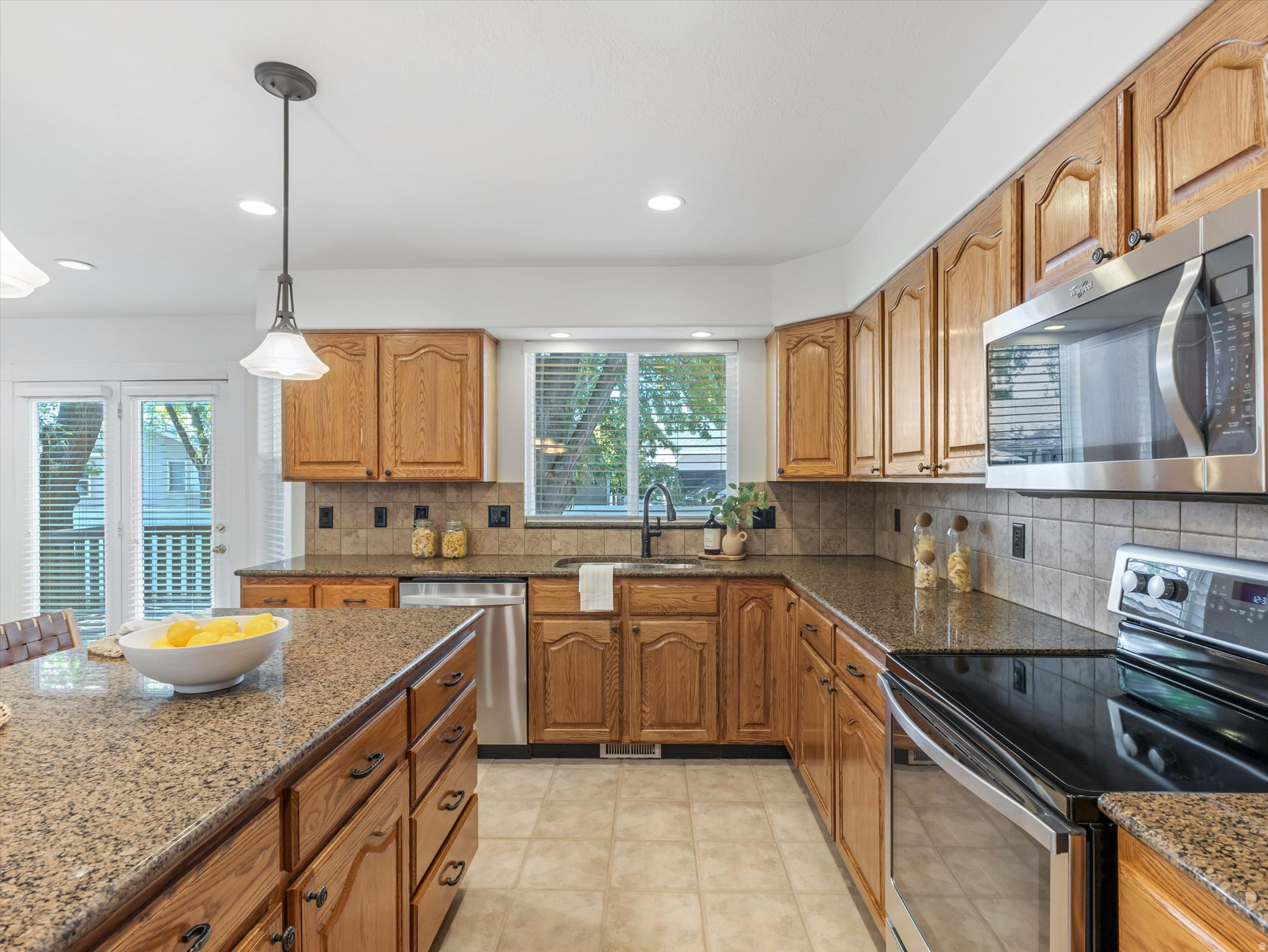 main property photo 7