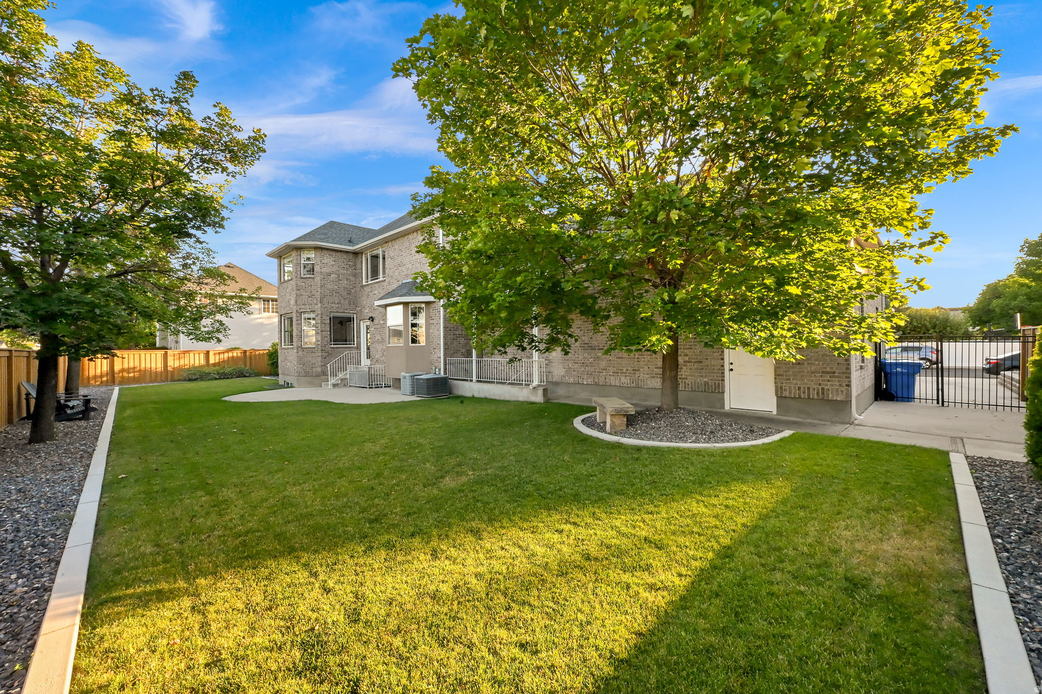 main property photo 40