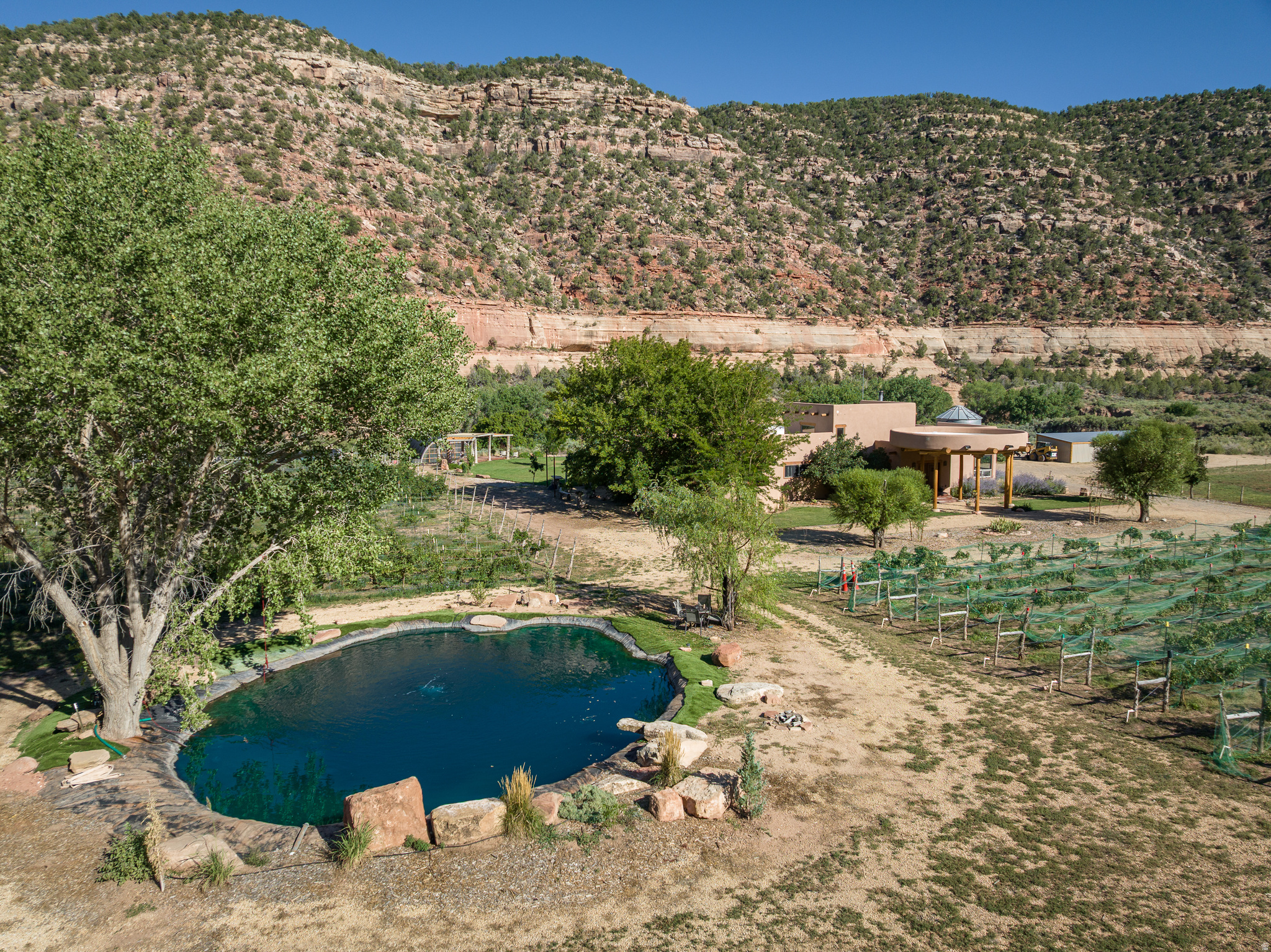 main property photo 21