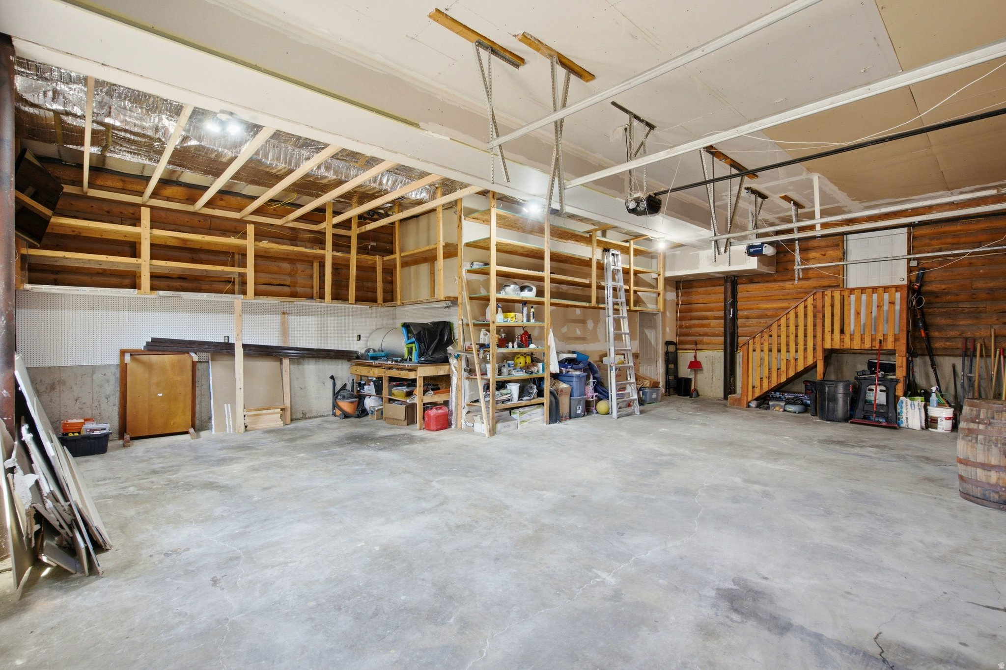 main property photo 59